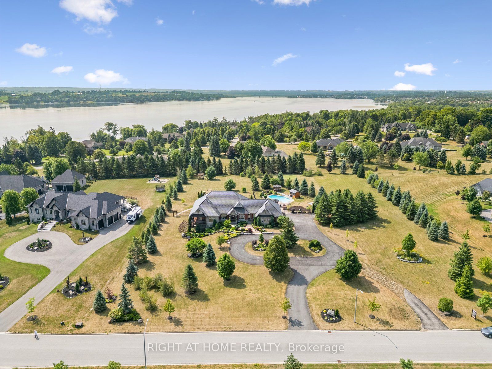 7 Clyde Court Property Photo 50