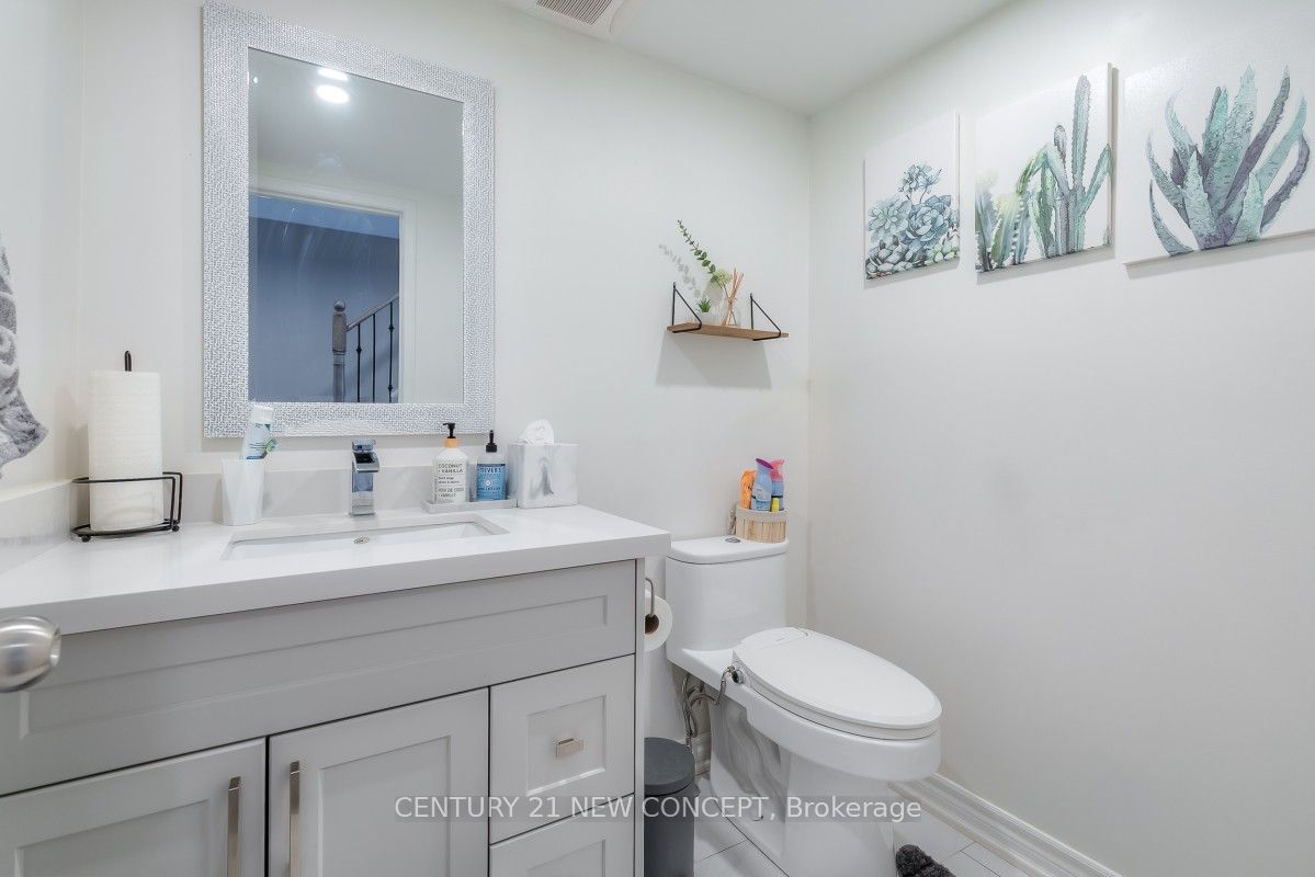 735 Sheppard Avenue 33 Property Photo 10