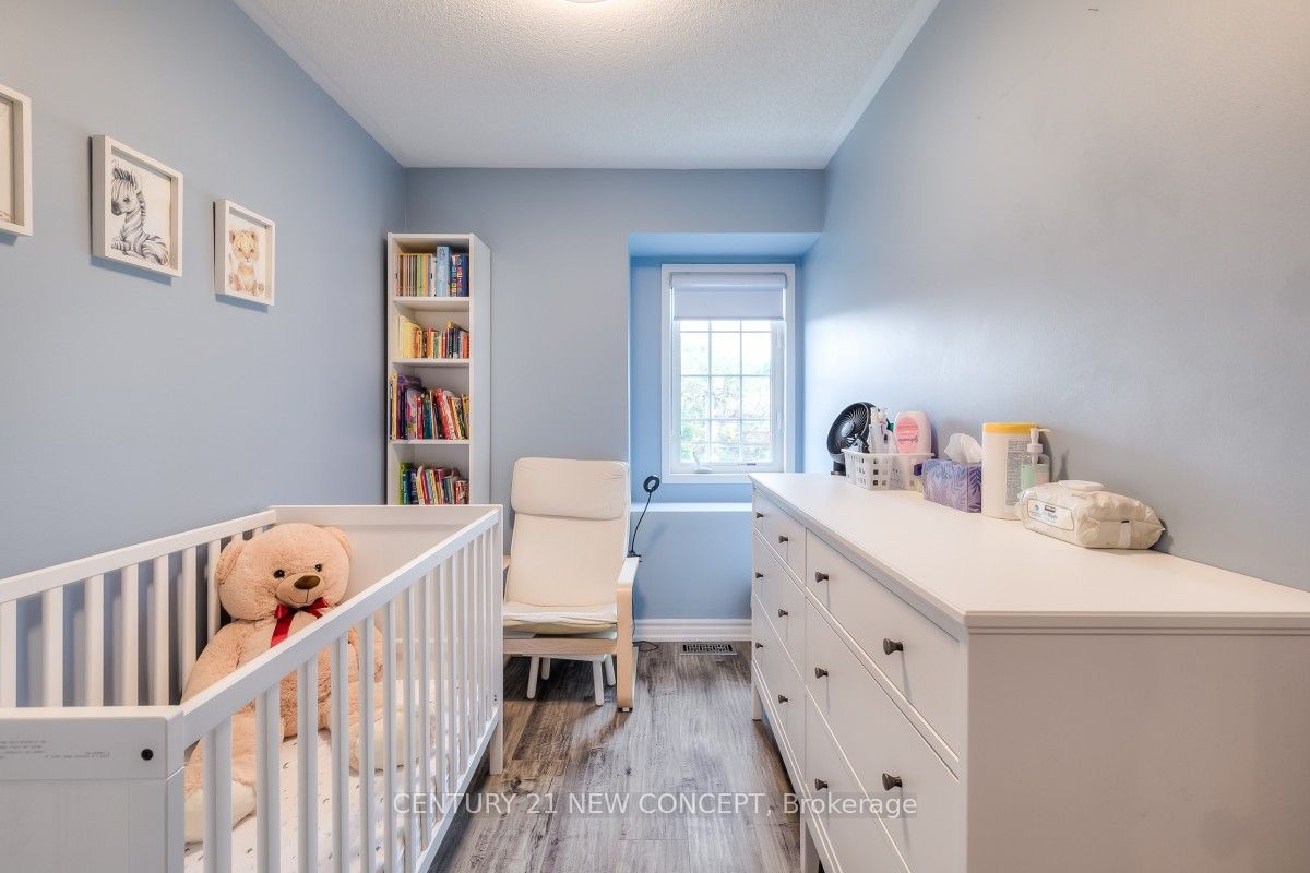 735 Sheppard Avenue 33 Property Photo 17