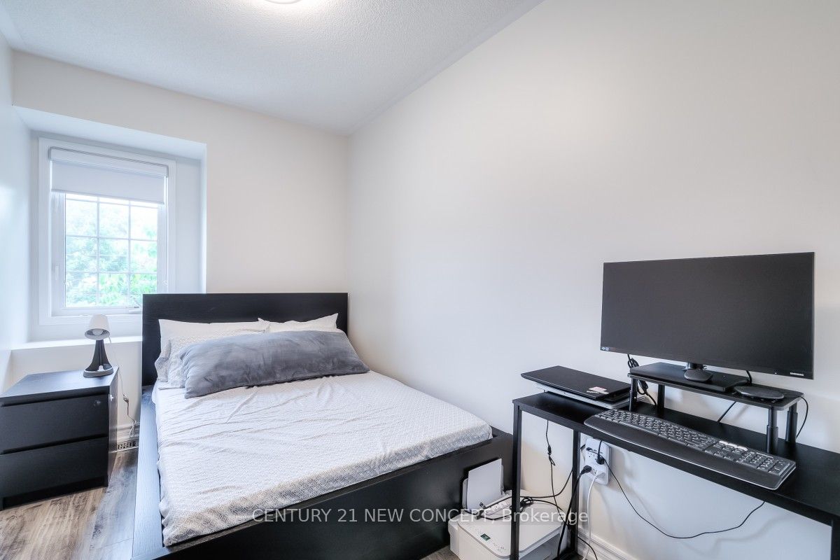 735 Sheppard Avenue 33 Property Photo 21