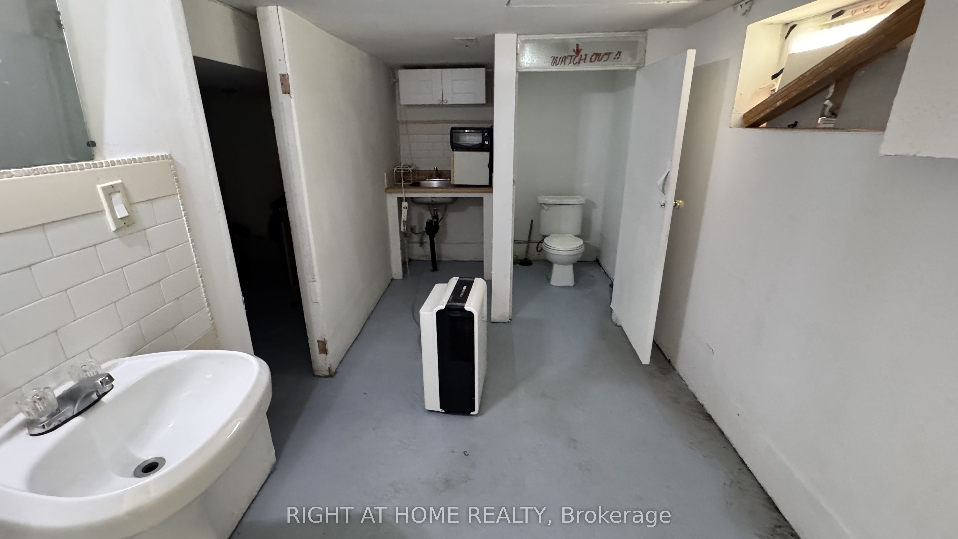 Unit 1 Property Photo 18