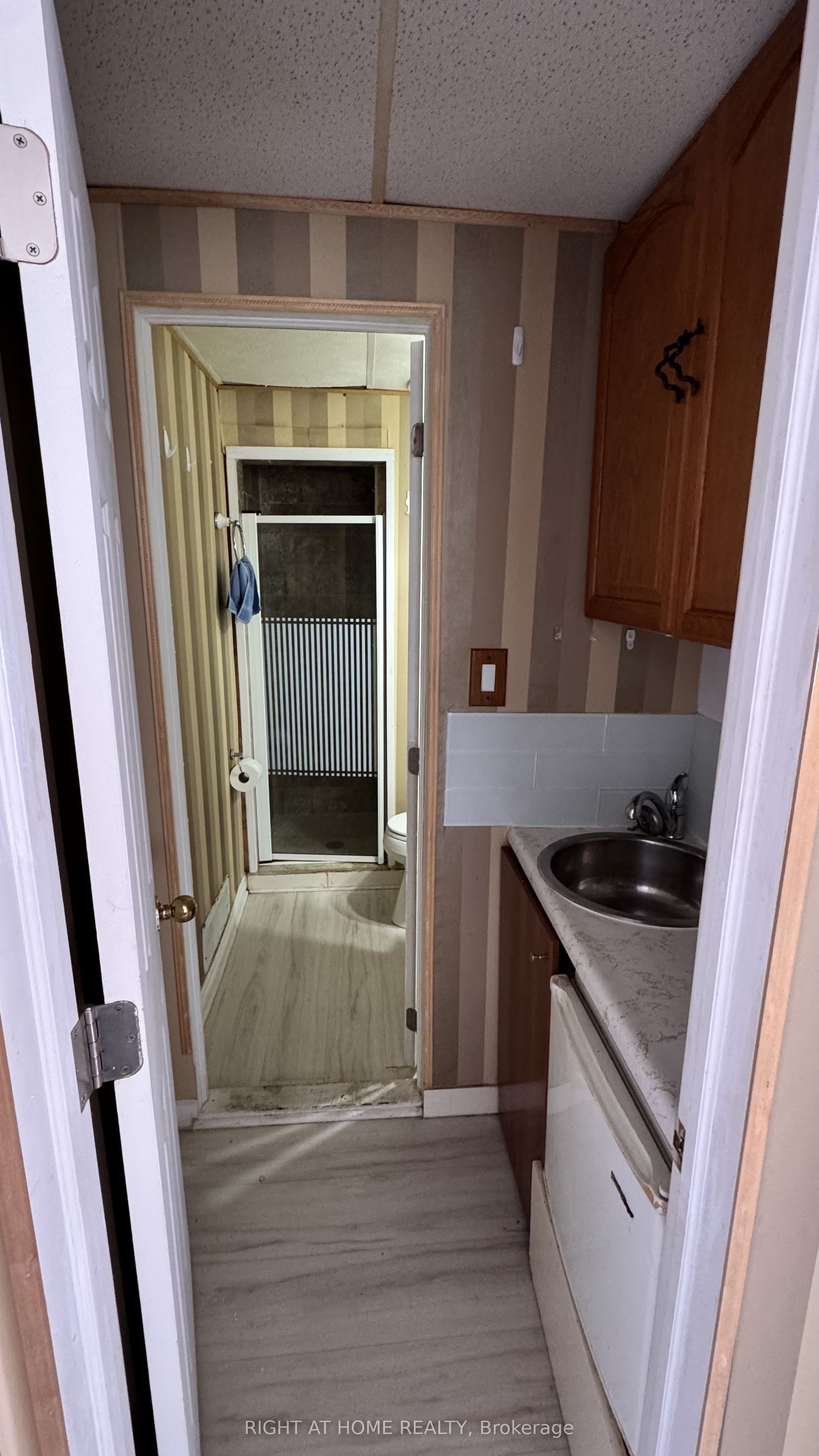 Unit 2 Property Photo 11