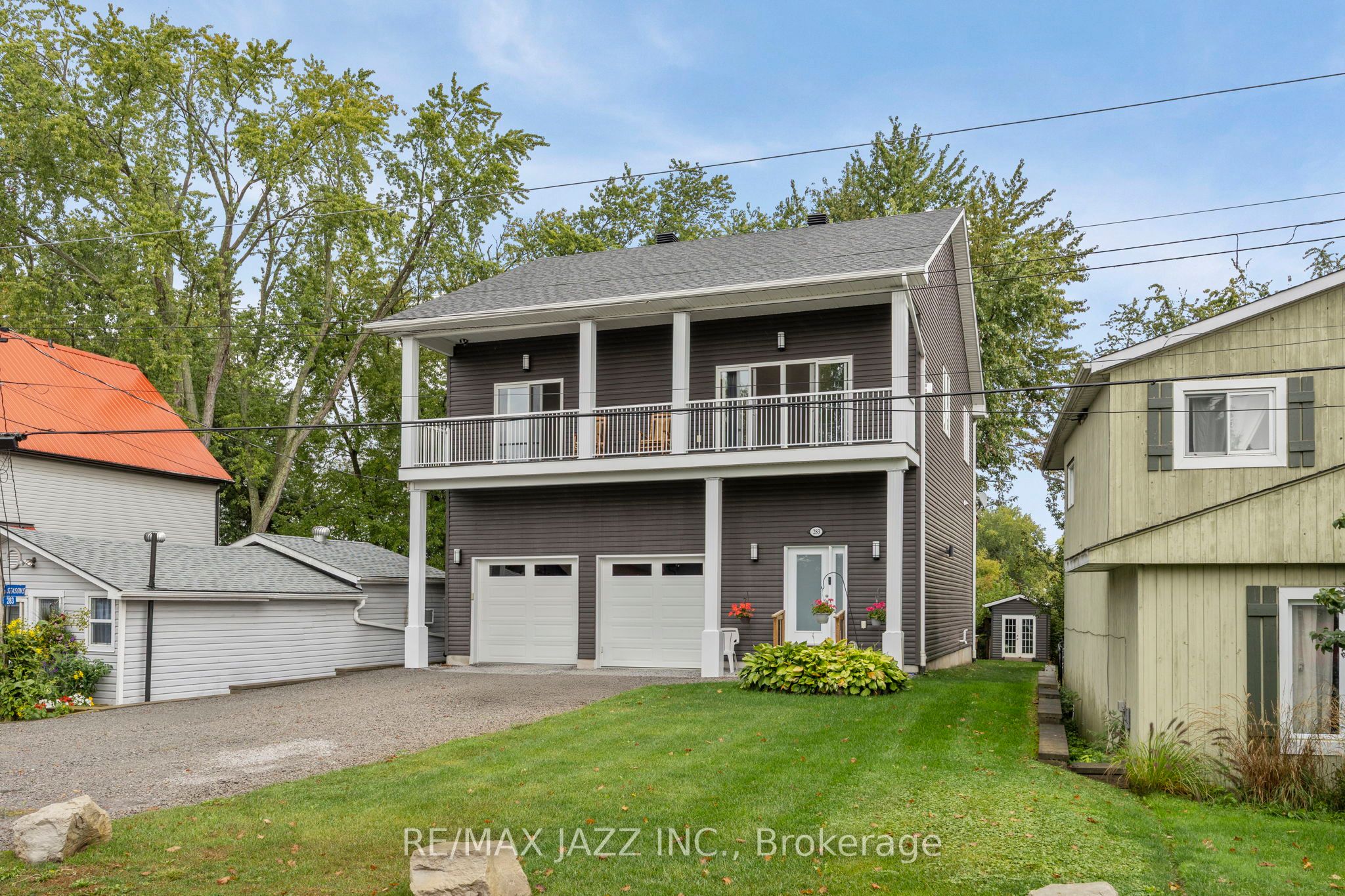 283 Platten Boulevard Property Photo 1