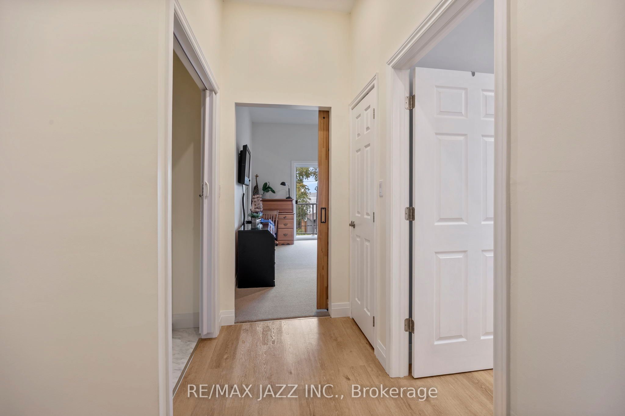 283 Platten Boulevard Property Photo 24