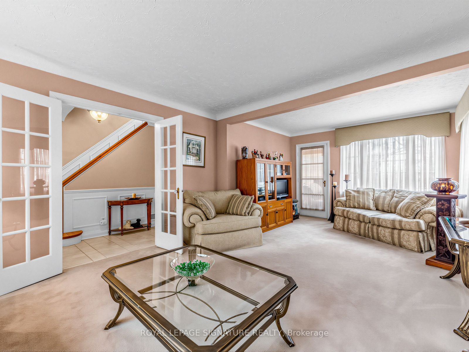 1421 Military Trail Property Photo 8