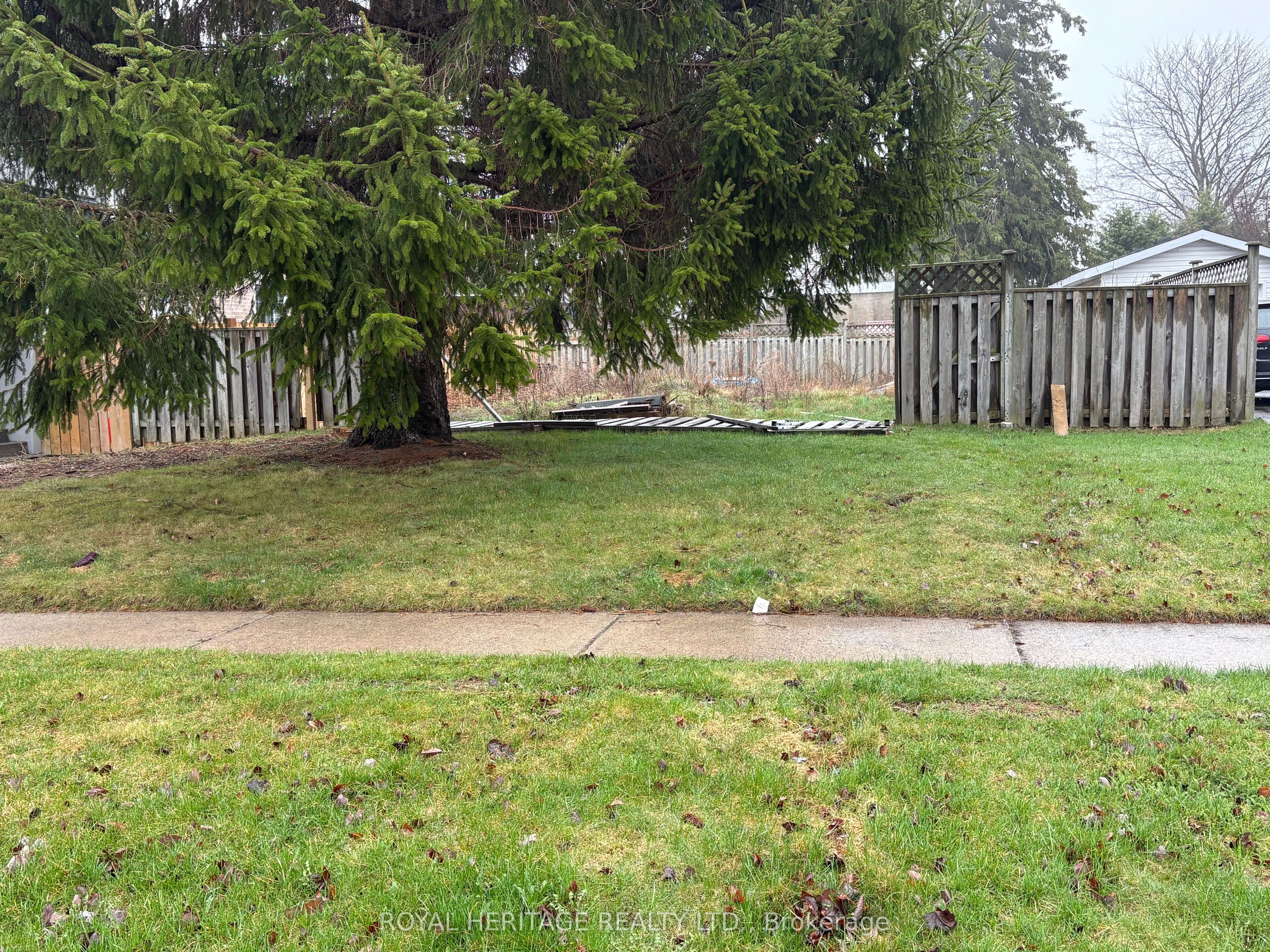 283 Humber Avenue Property Photo 1