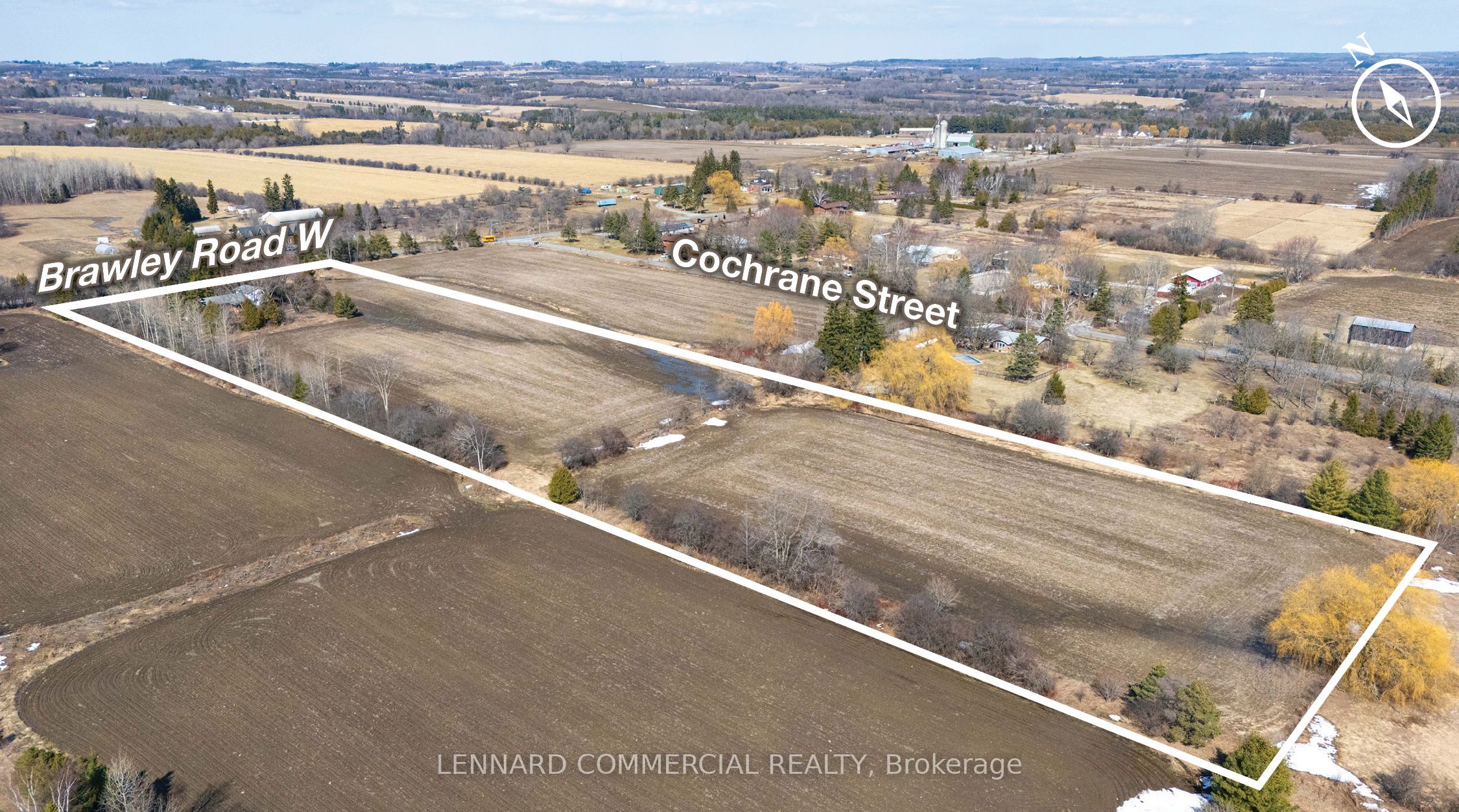 945 Brawley Road W Property Photo 5