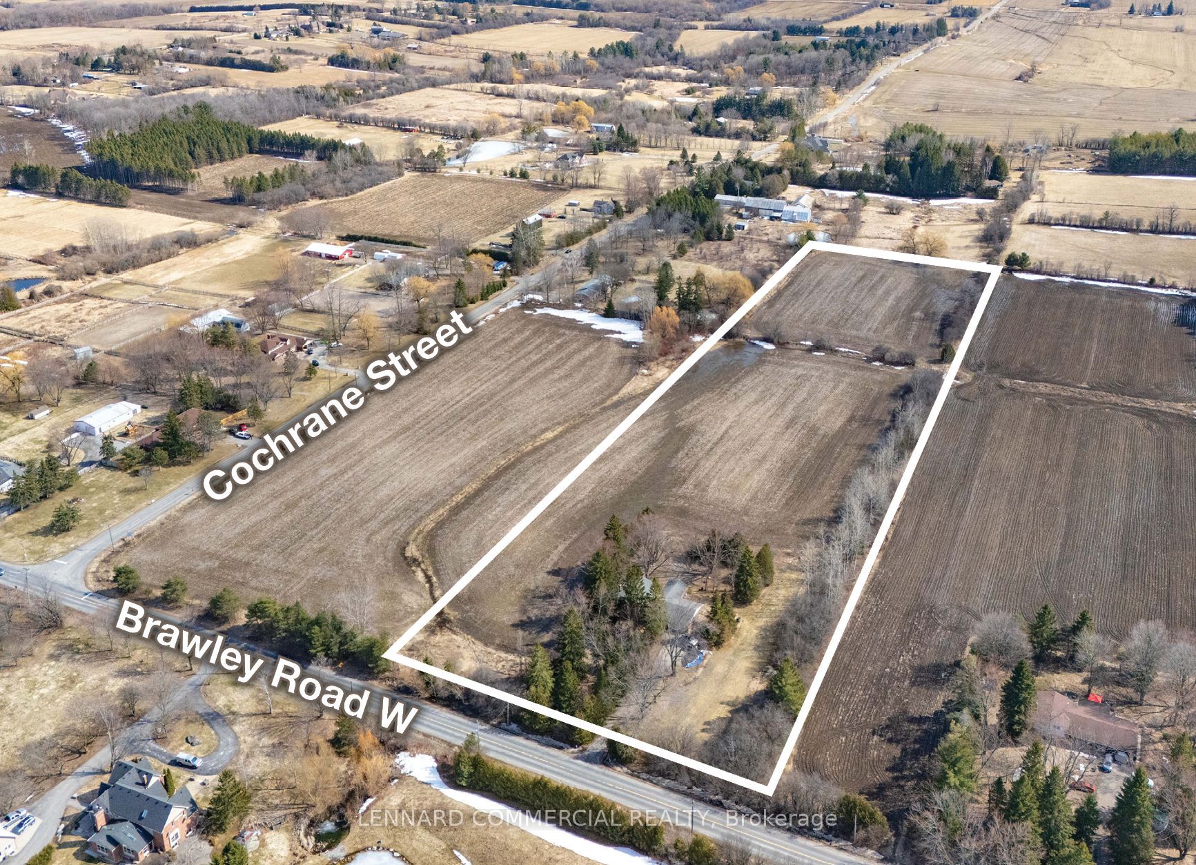 945 Brawley Road W Property Photo 18