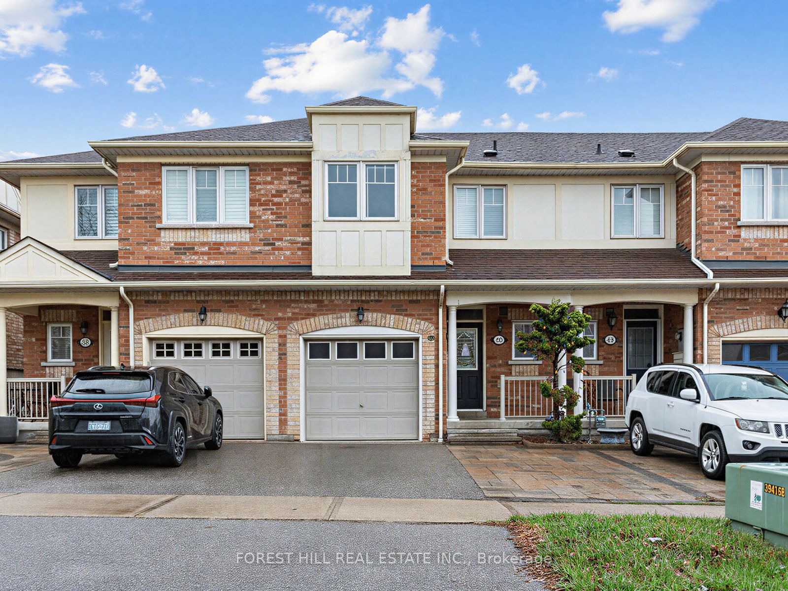 40 Croker Drive S Property Photo 1