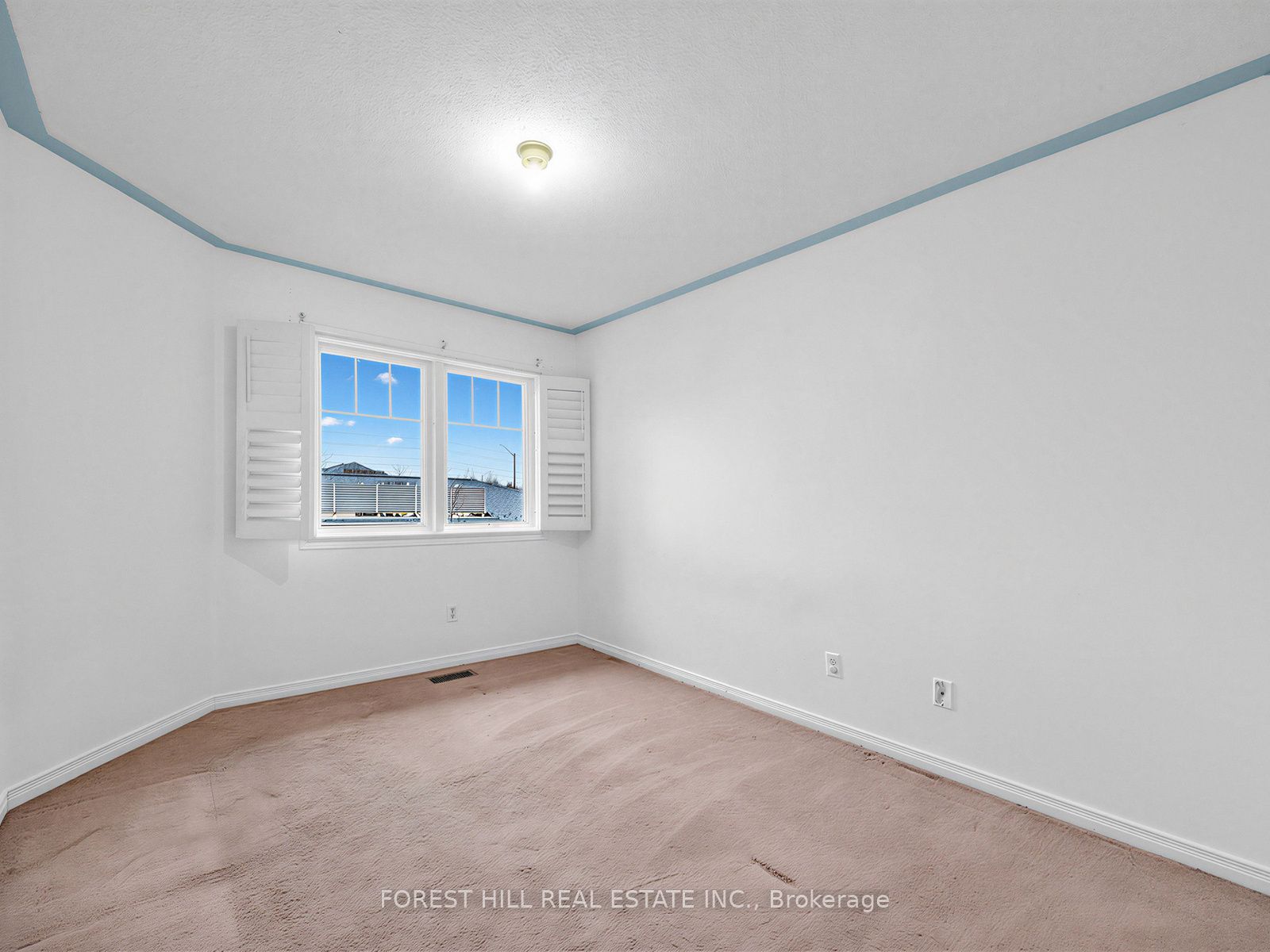 40 Croker Drive S Property Photo 18
