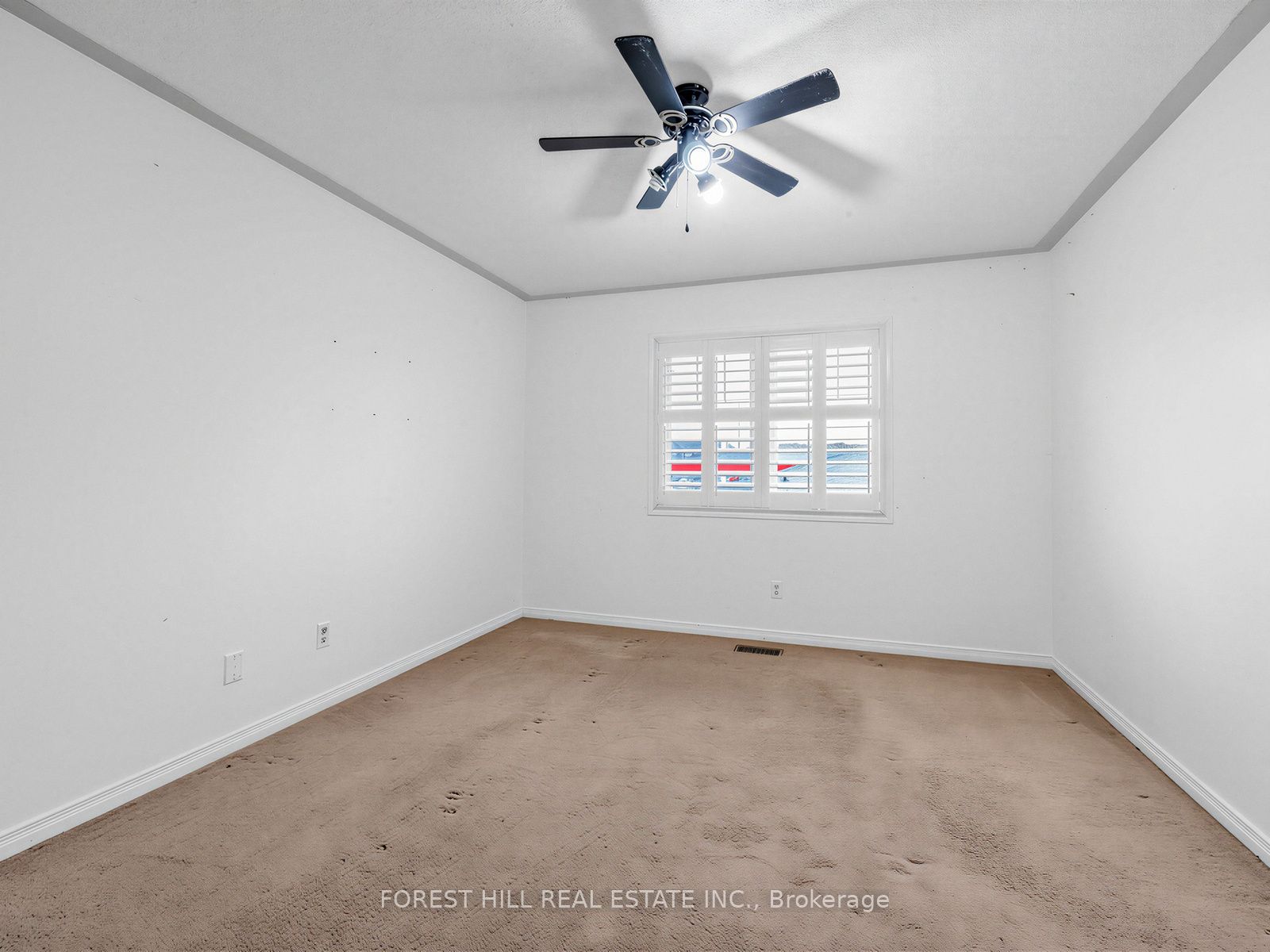 40 Croker Drive S Property Photo 19