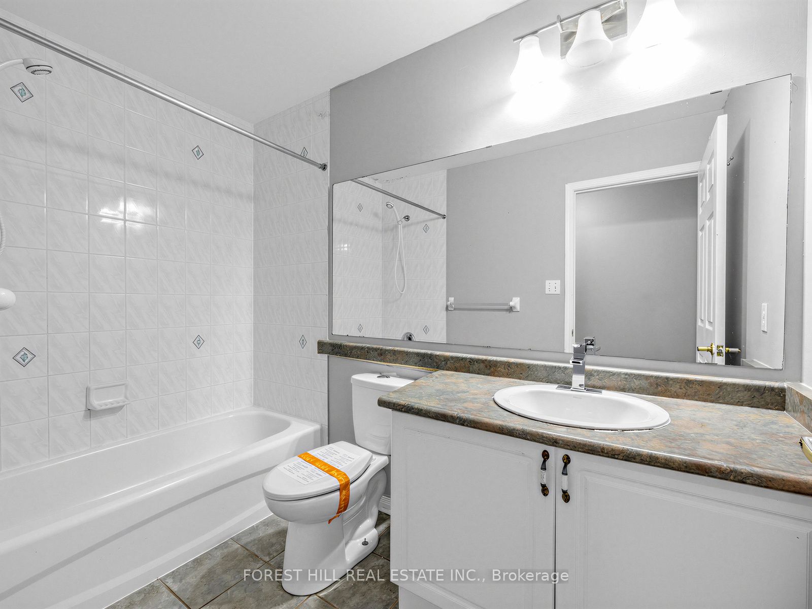 40 Croker Drive S Property Photo 20