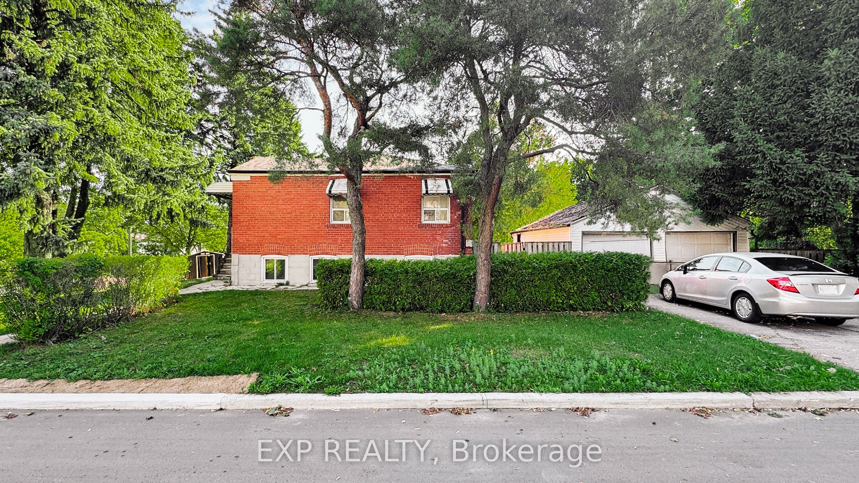 47 Boyce Avenue Property Photo 27