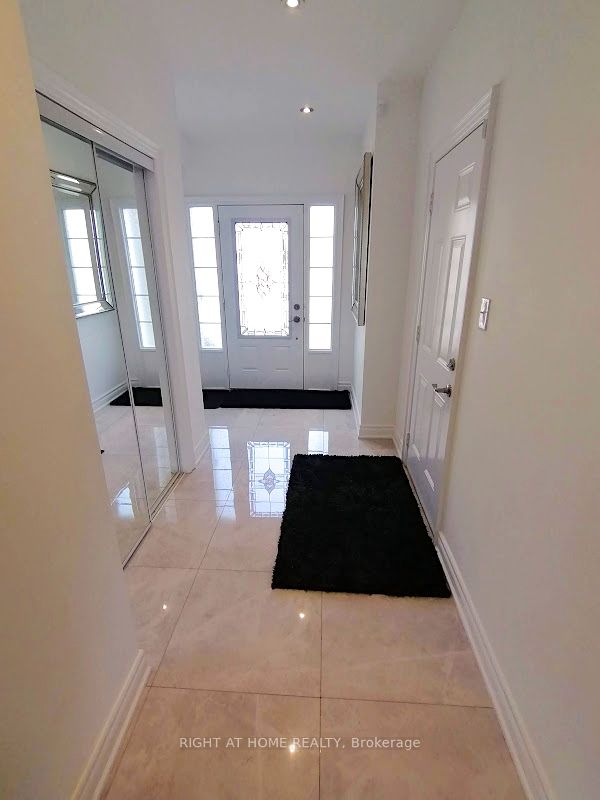 51 Devineridge Avenue Property Photo 3