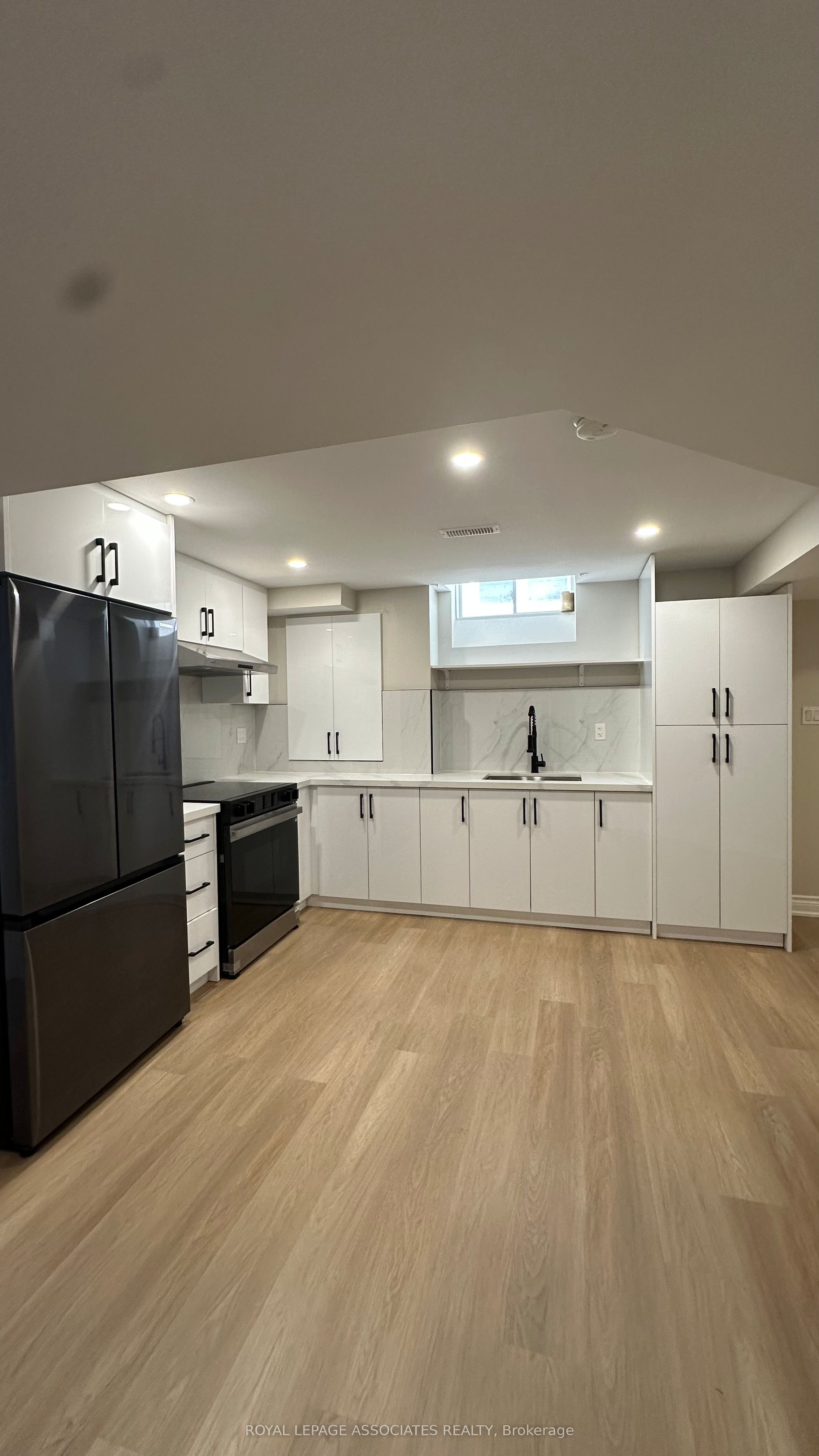 1108 Skyridge Boulevard Property Photo 2