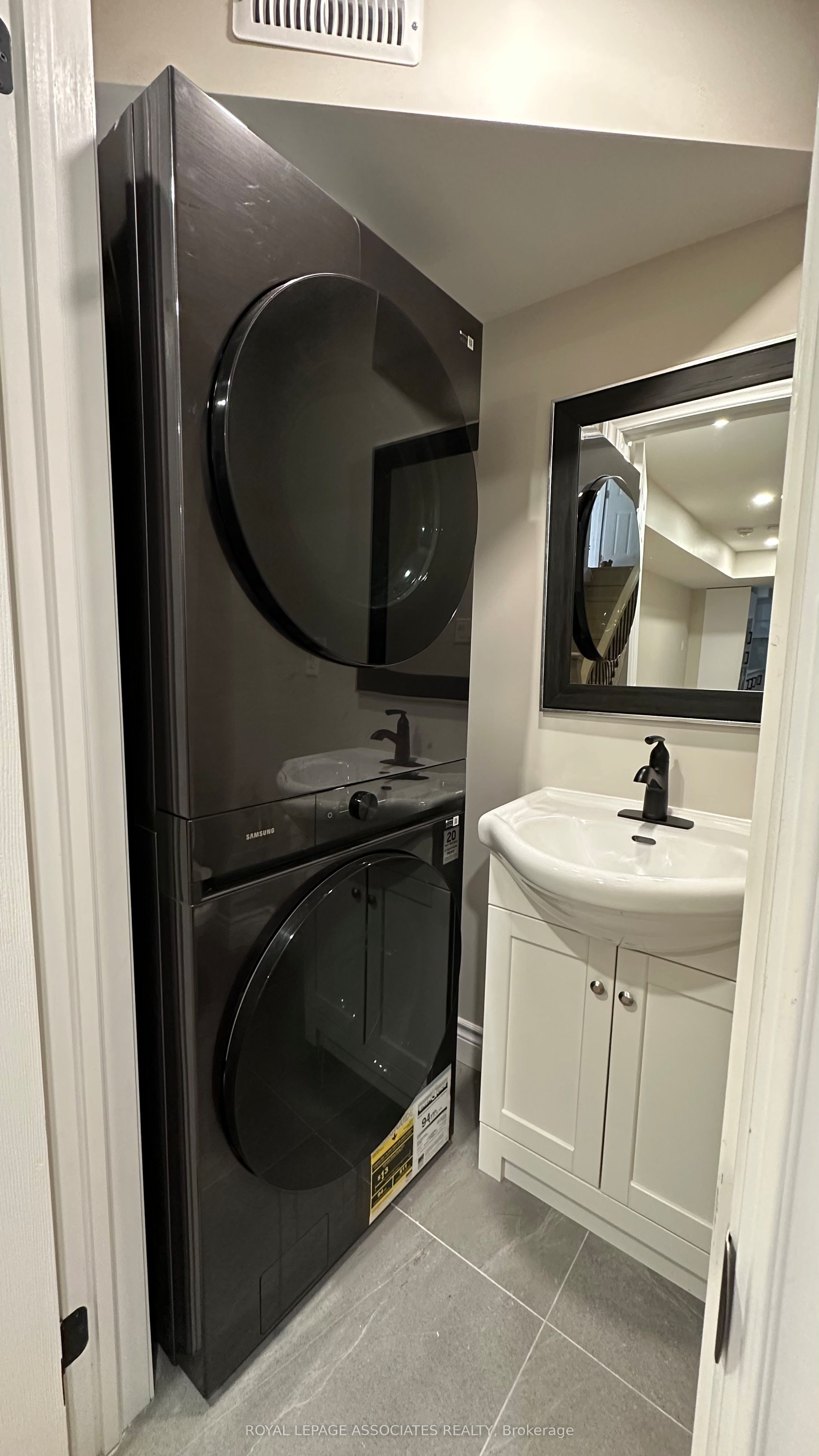 1108 Skyridge Boulevard Property Photo 6