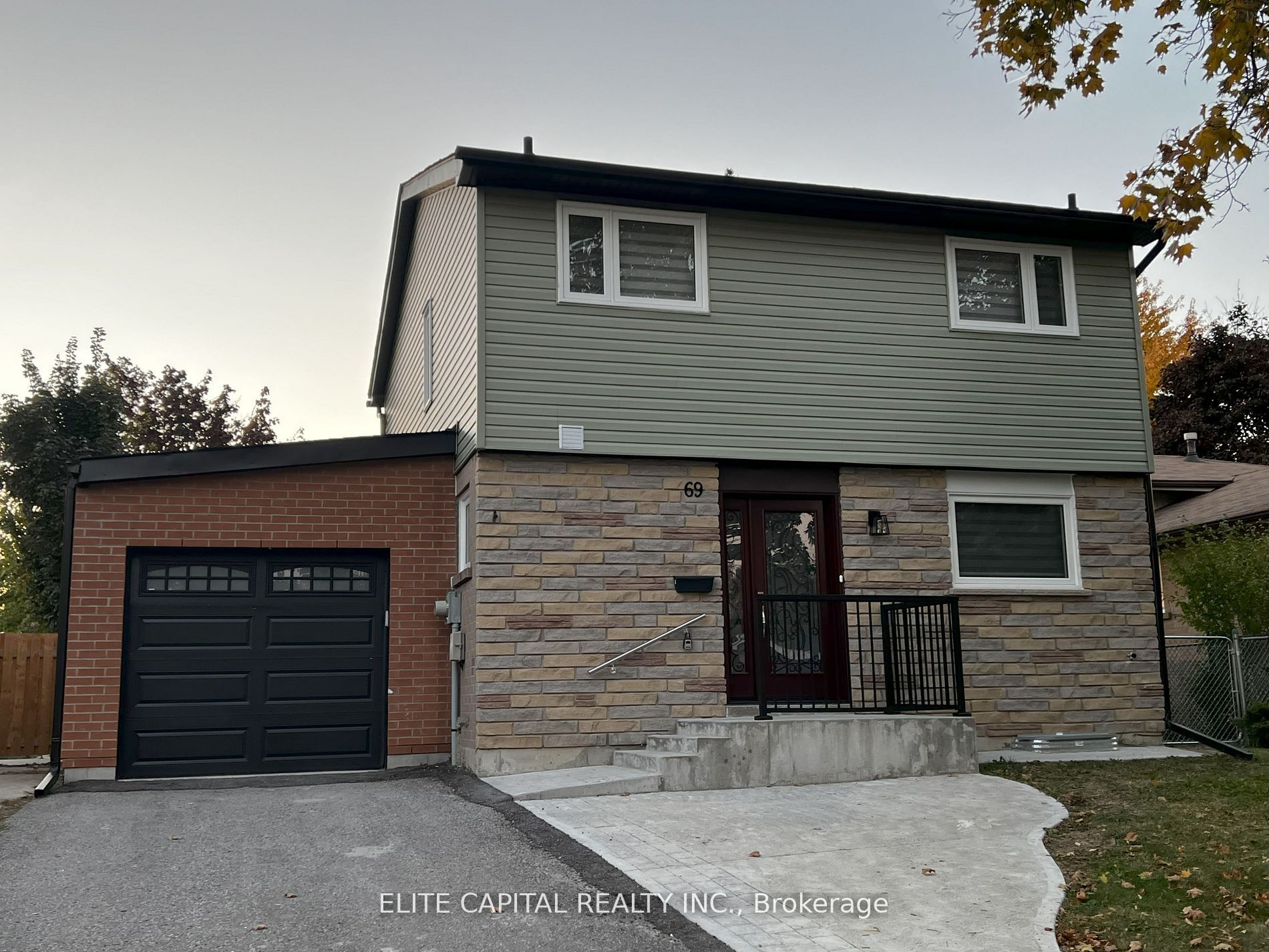 69 Hutcherson Square Property Photo 1