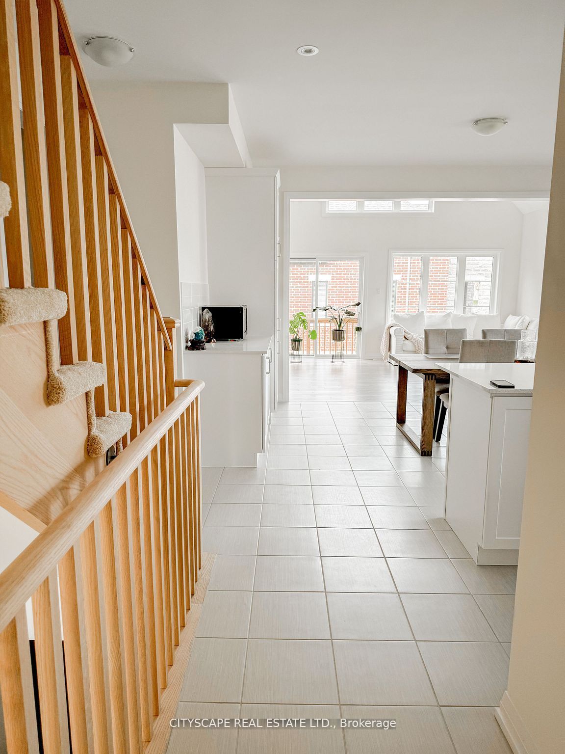 54 Holtby Court Property Photo 7