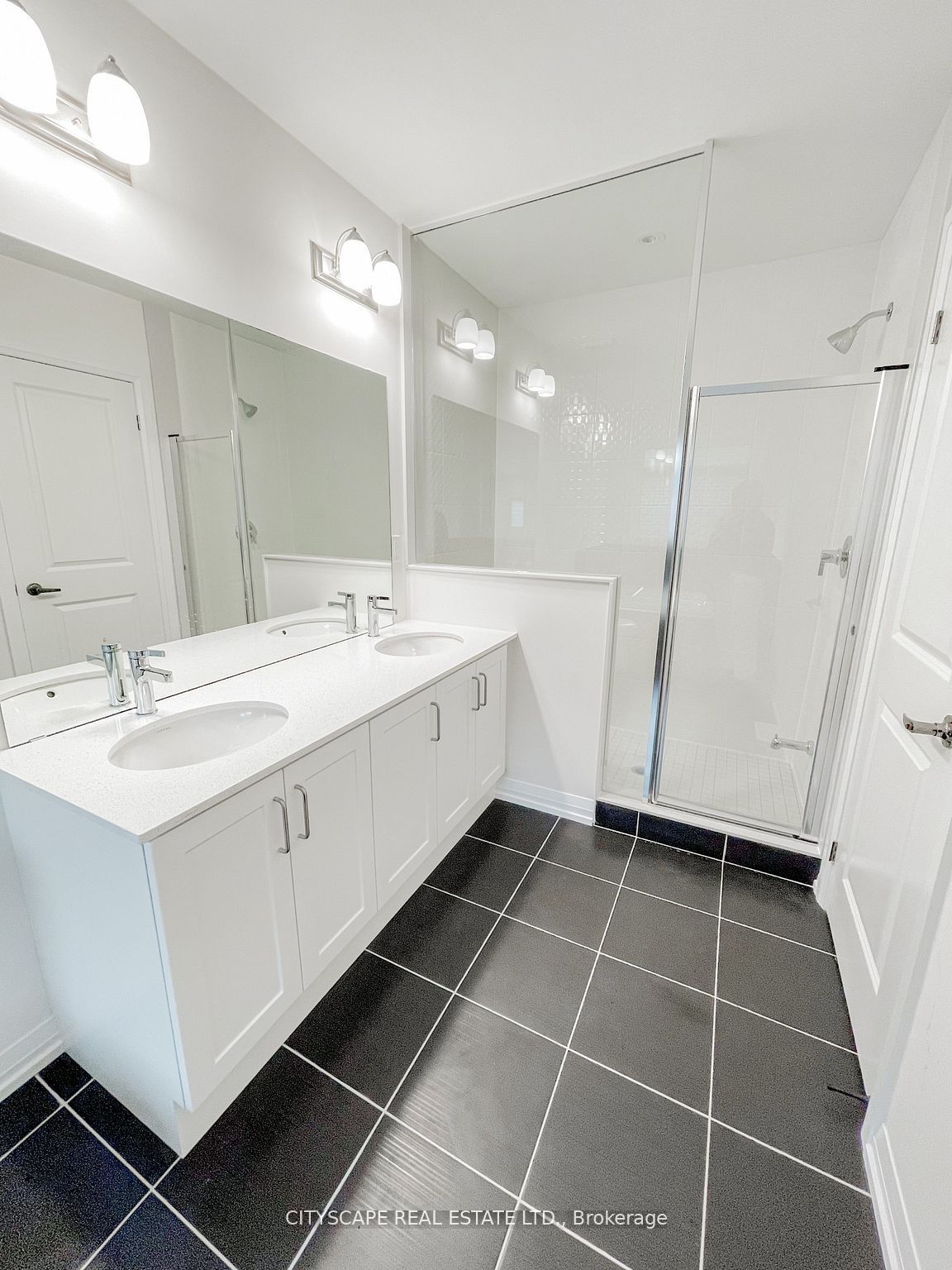 54 Holtby Court Property Photo 18