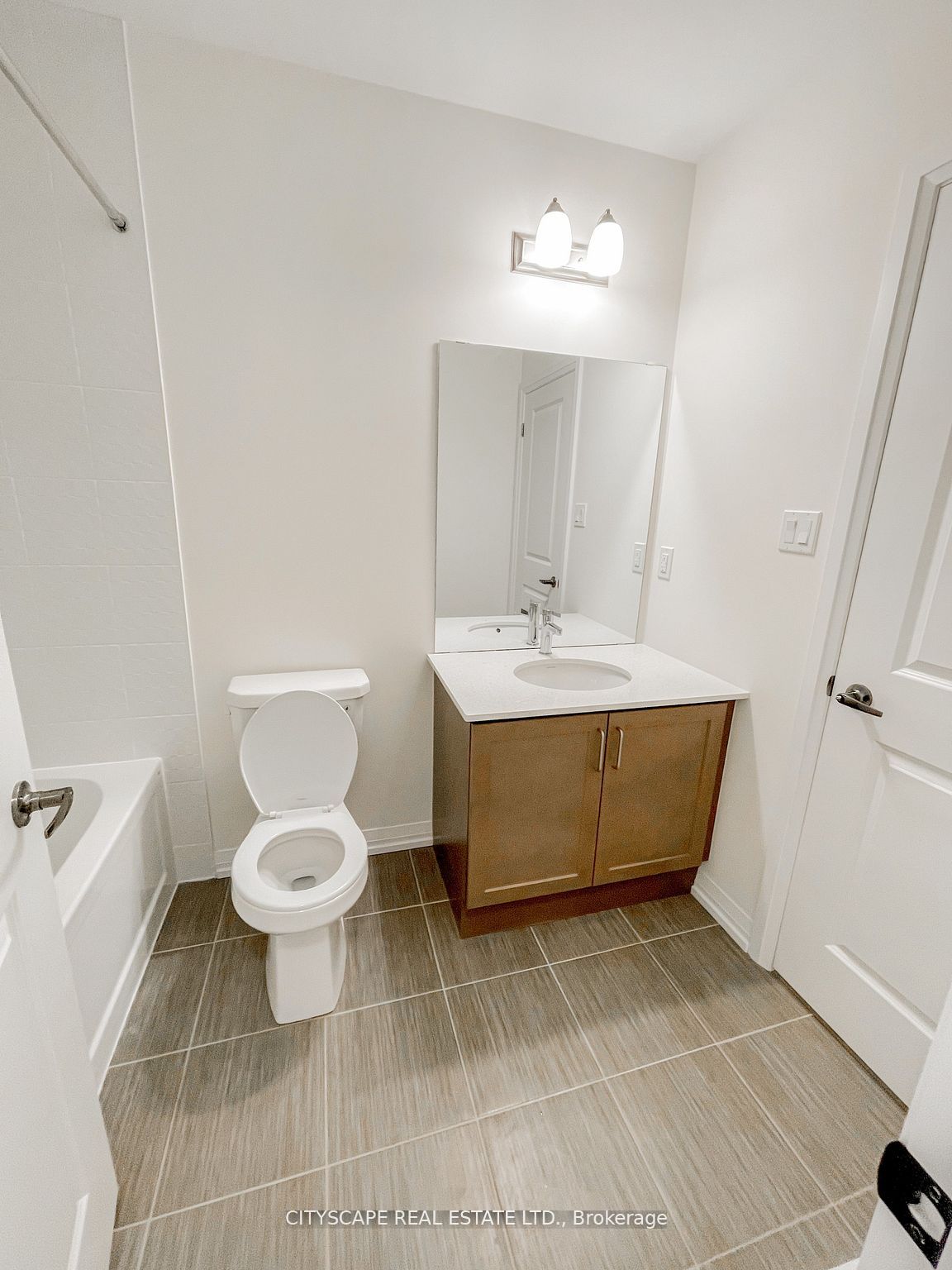 54 Holtby Court Property Photo 20