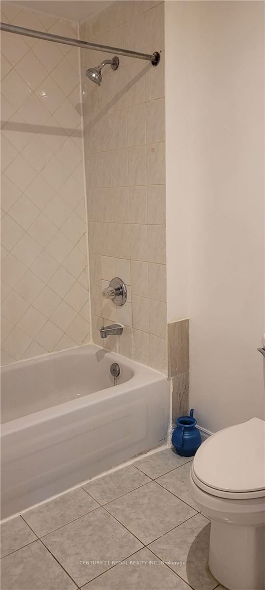 855 Ellesmere Road Main & Lower Property Photo 7