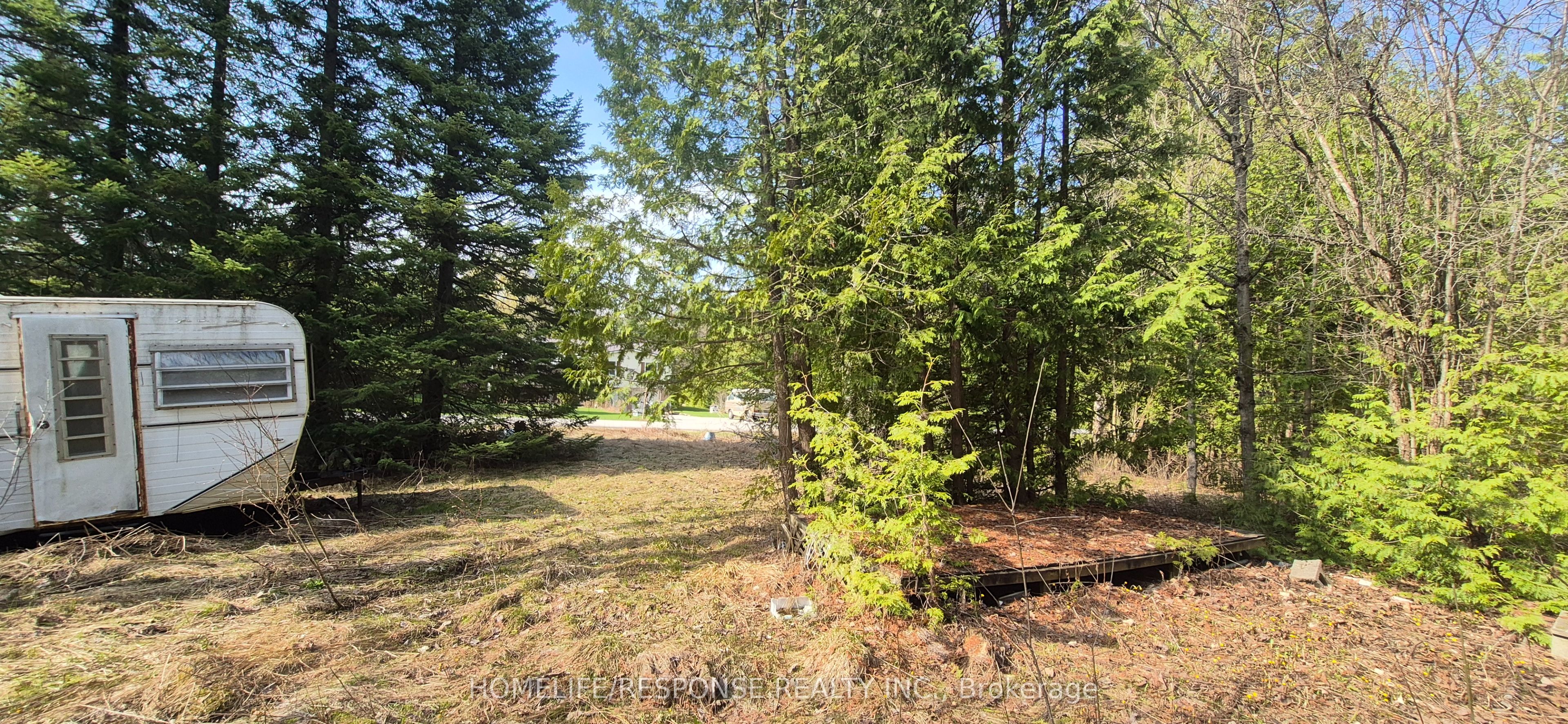 48 WALDWEG Property Photo 1