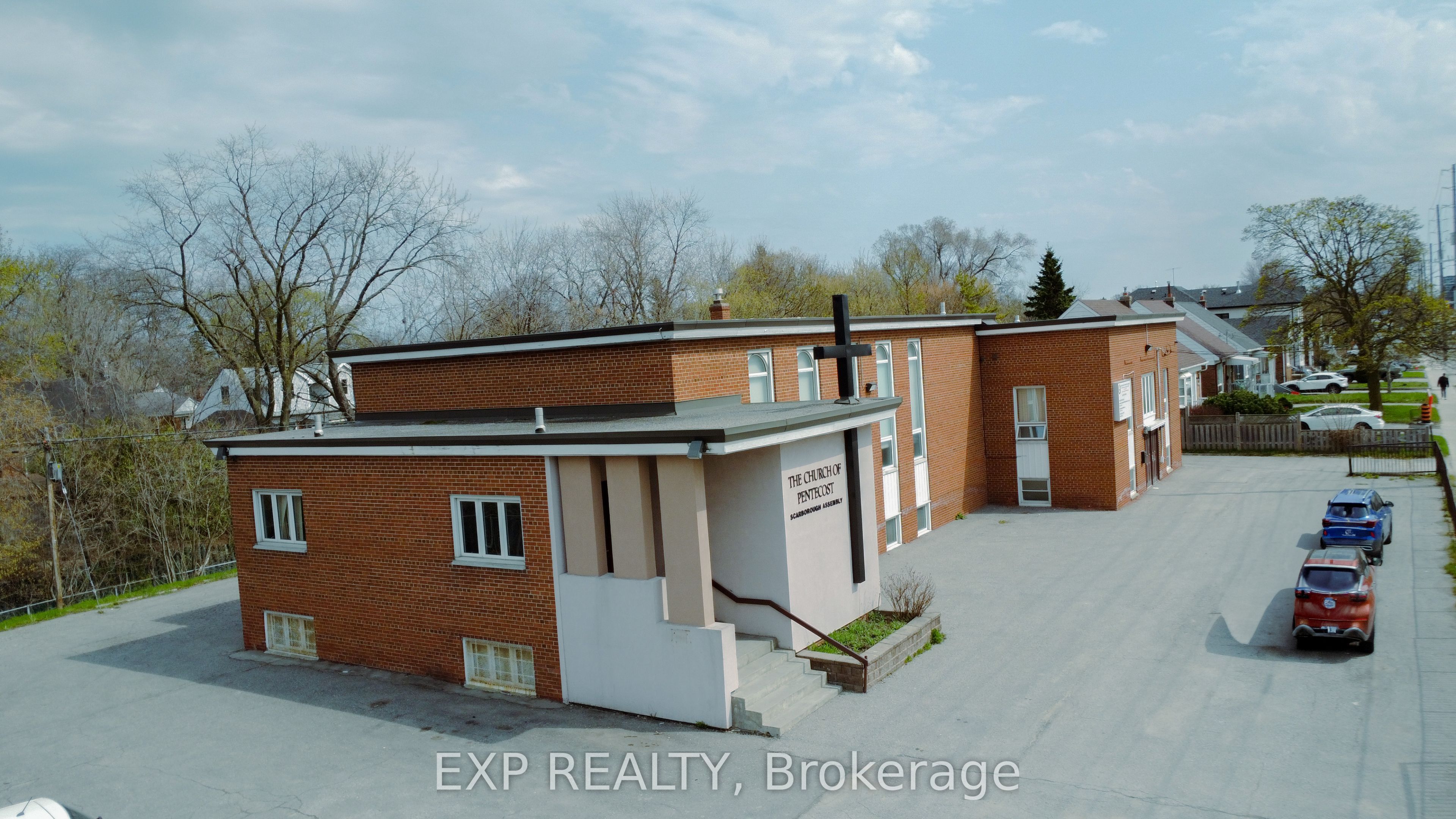 1355 Warden Avenue Property Photo 1