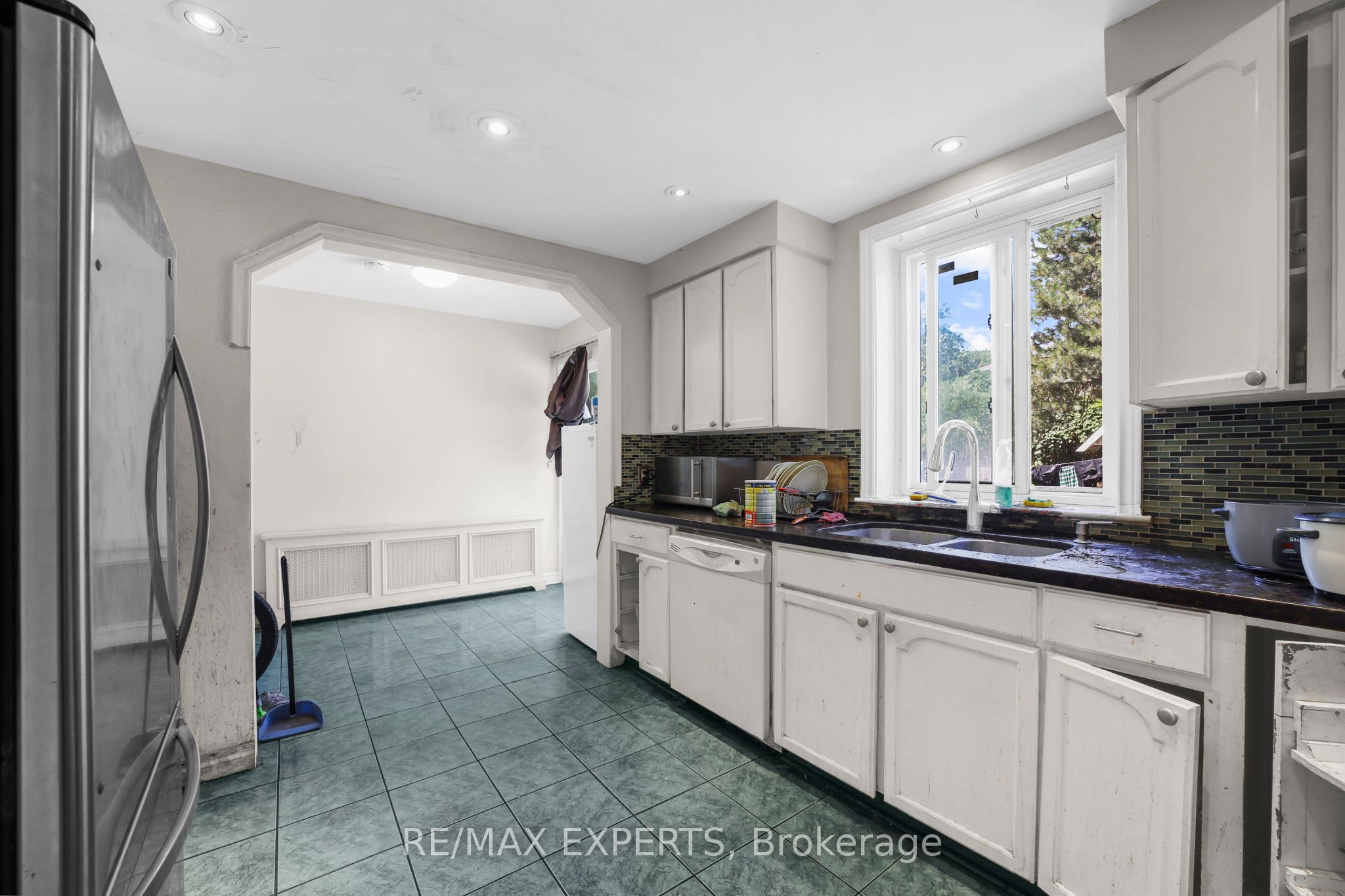 16 Bellehaven Crescent Property Photo 7