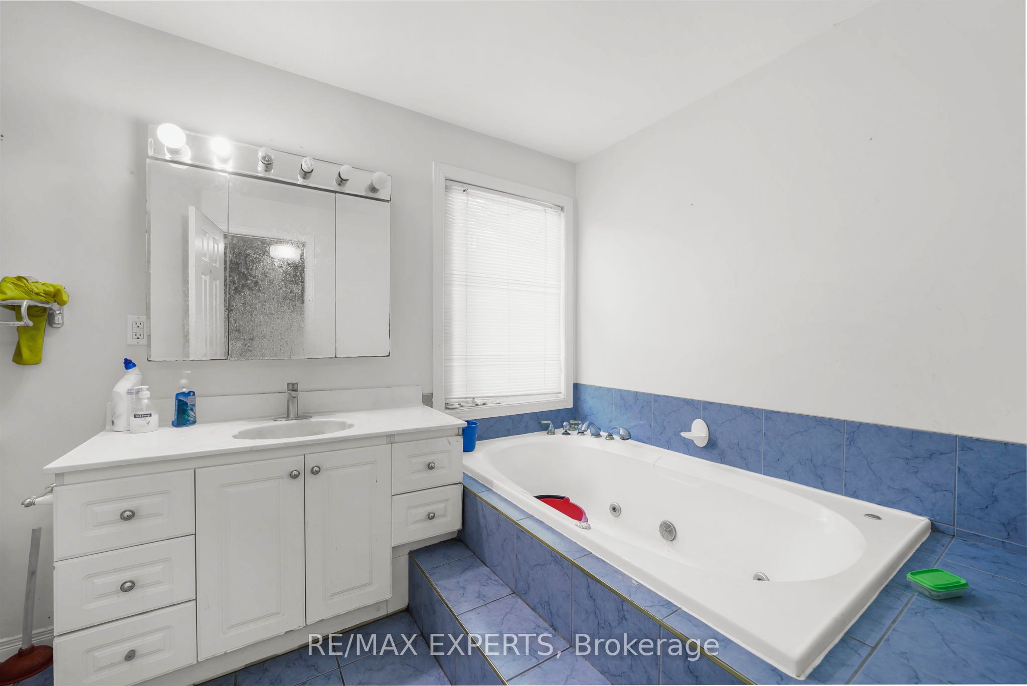 16 Bellehaven Crescent Property Photo 17