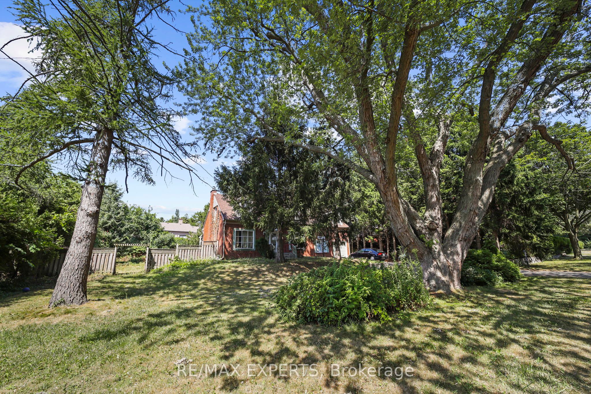 16 Bellehaven Crescent Property Photo 24