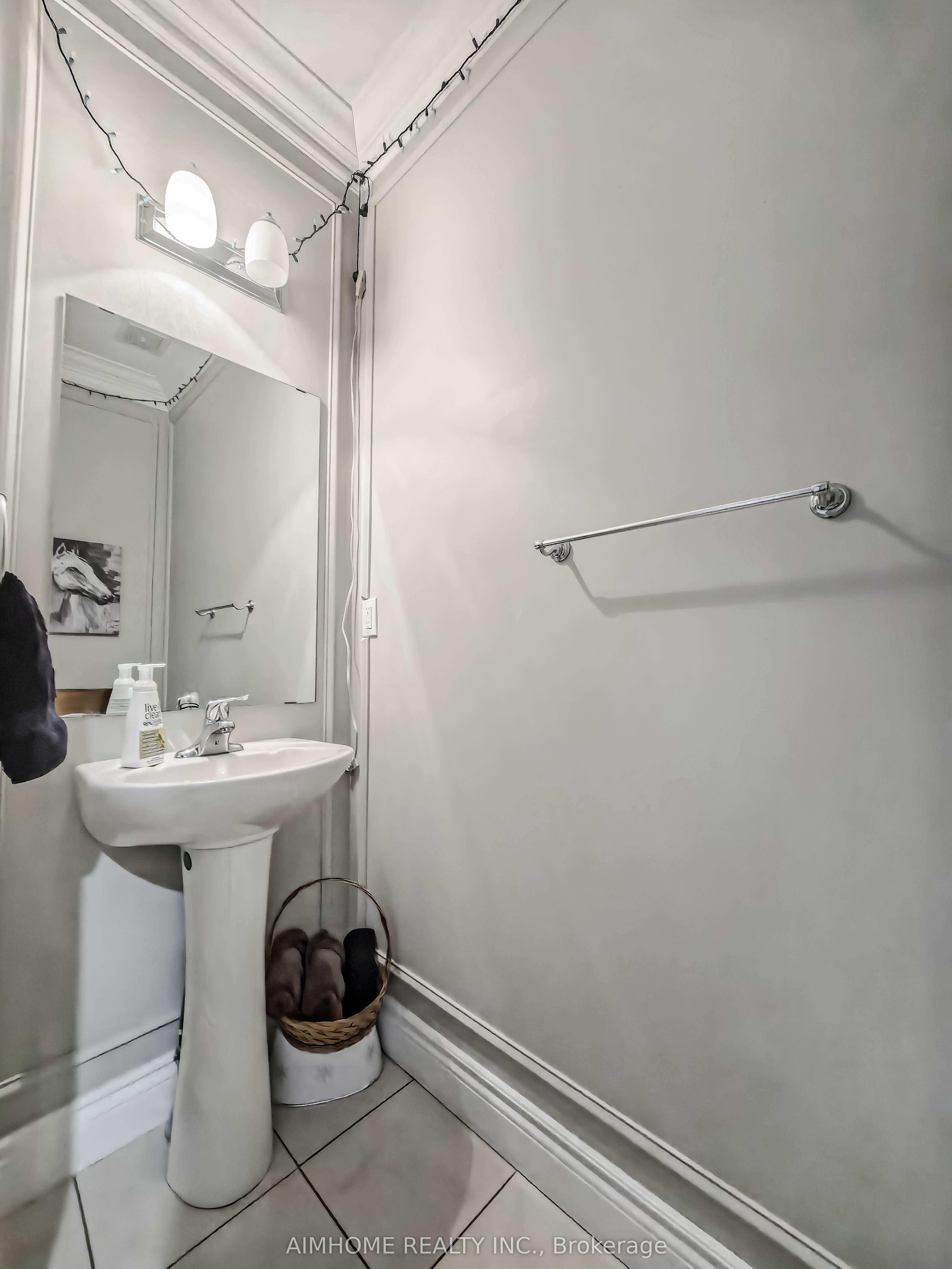 2029 Kurelo Drive Property Photo 15