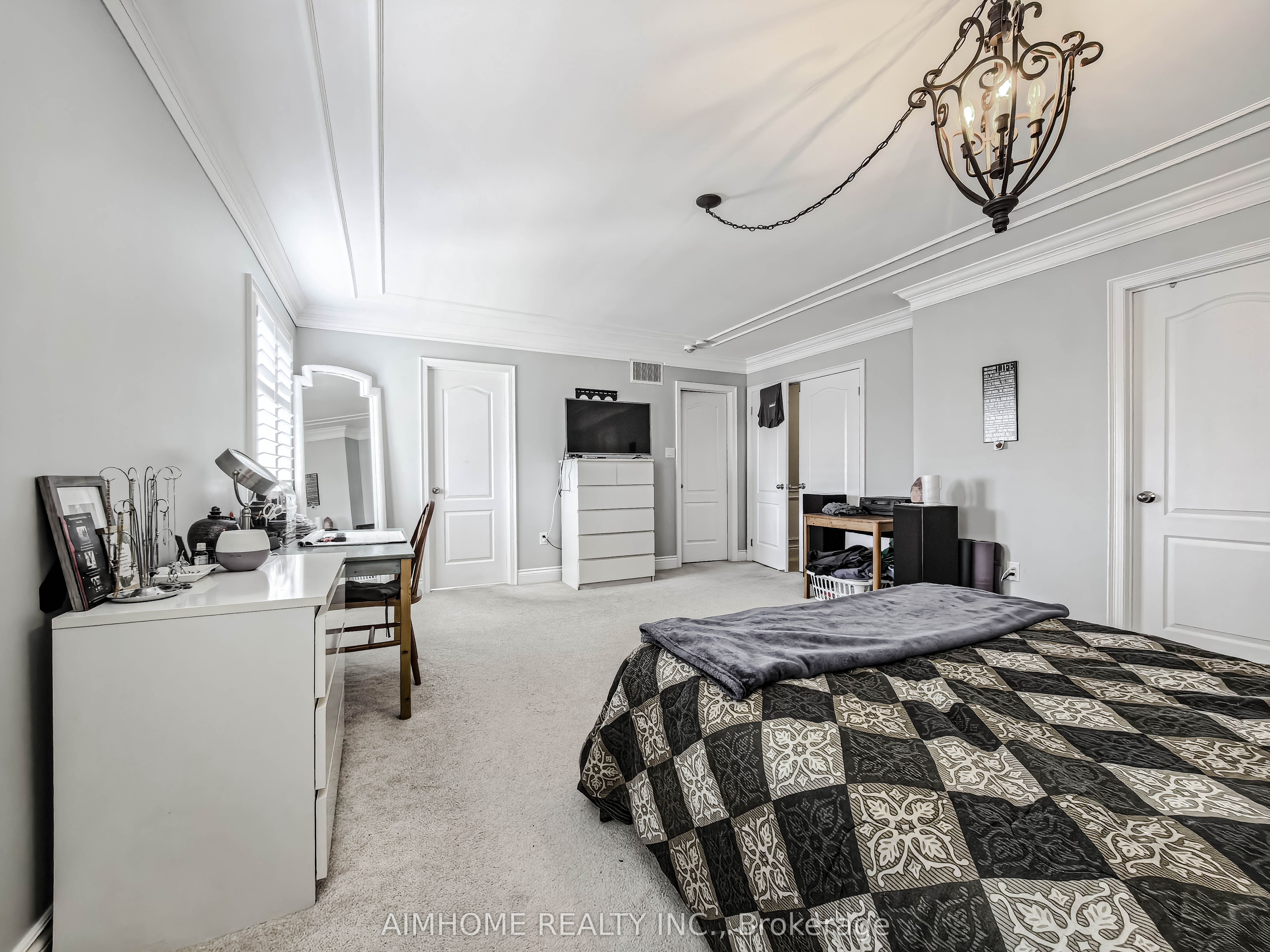 2029 Kurelo Drive Property Photo 21