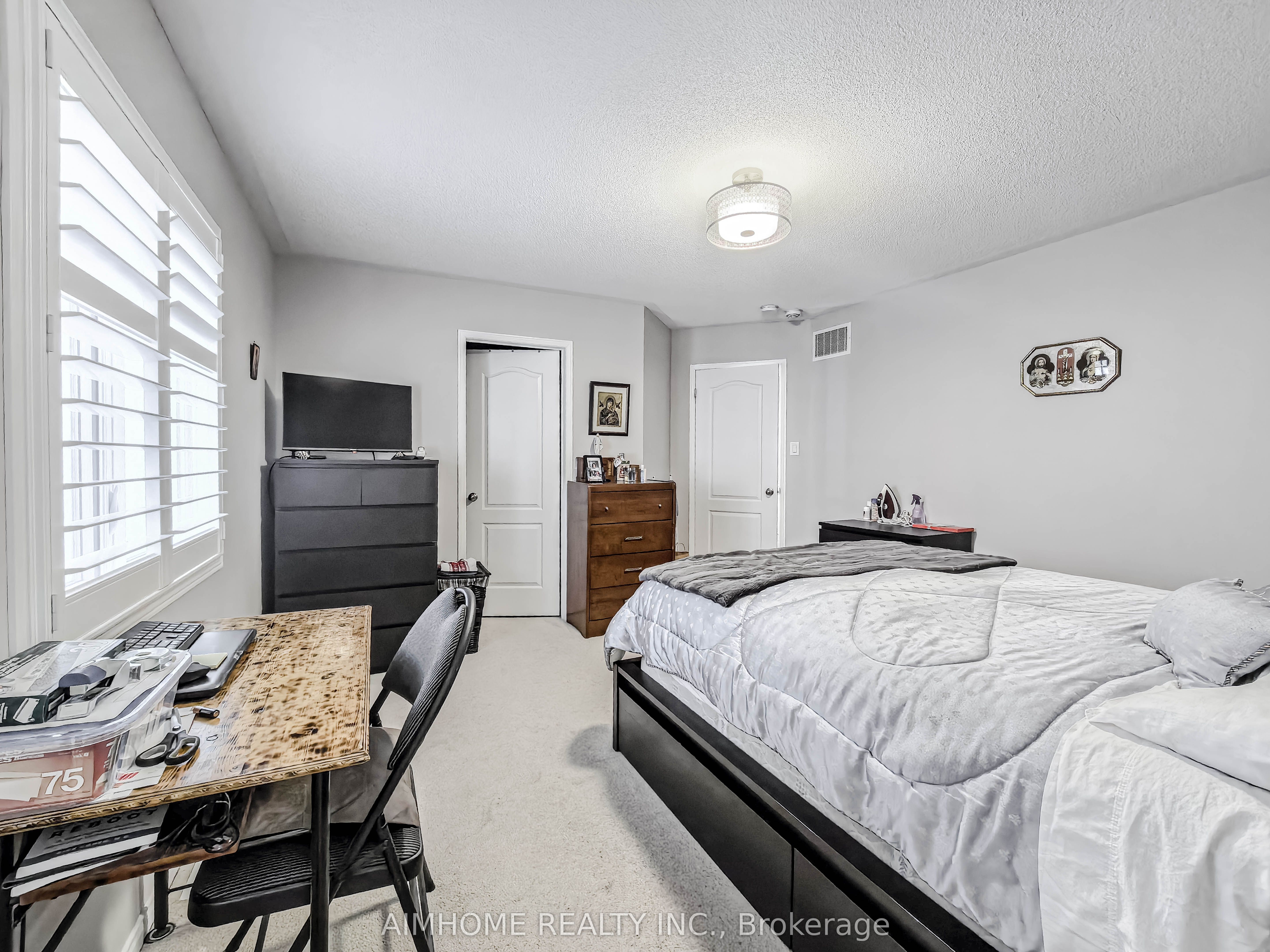 2029 Kurelo Drive Property Photo 30