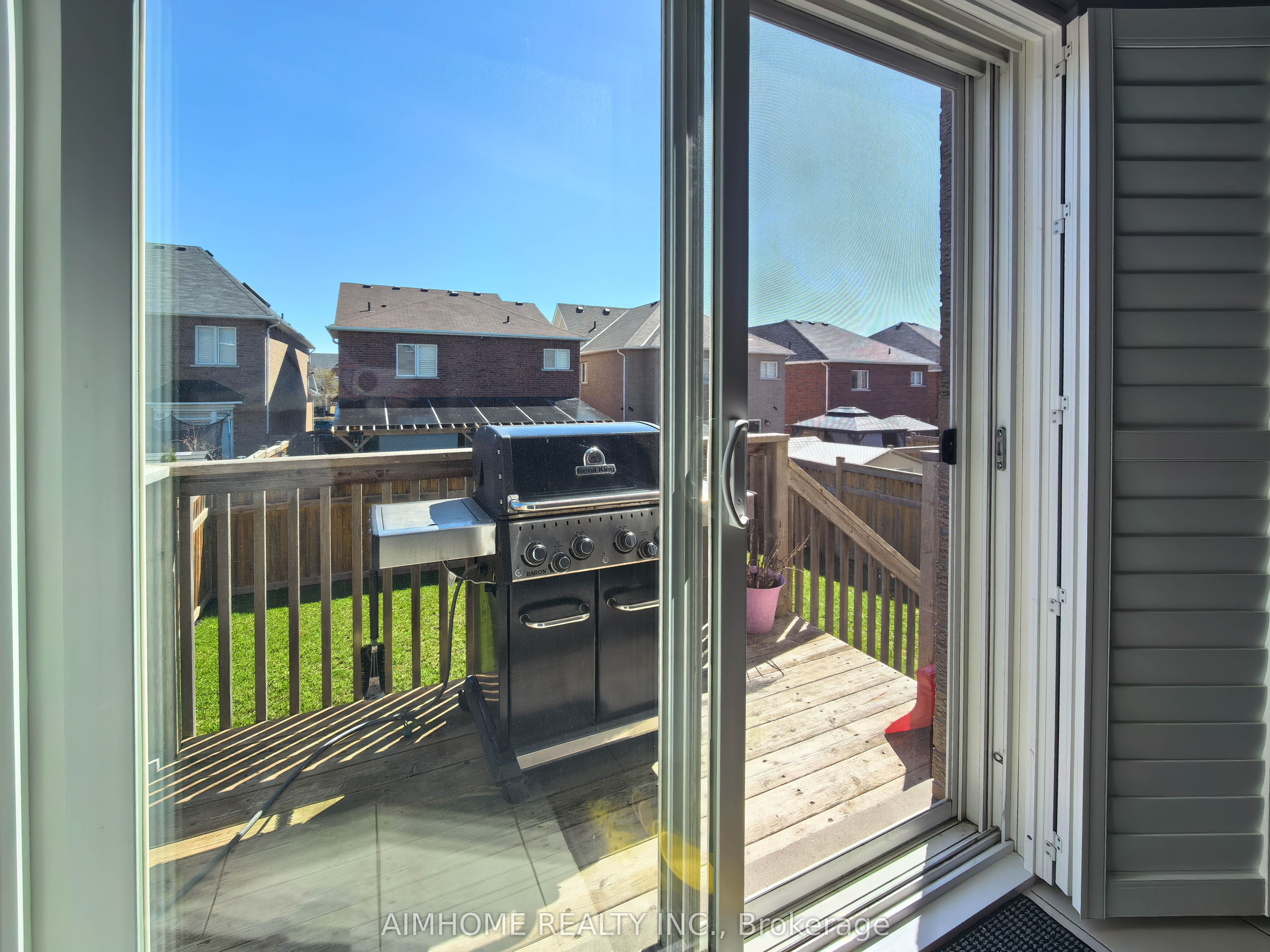 2029 Kurelo Drive Property Photo 33