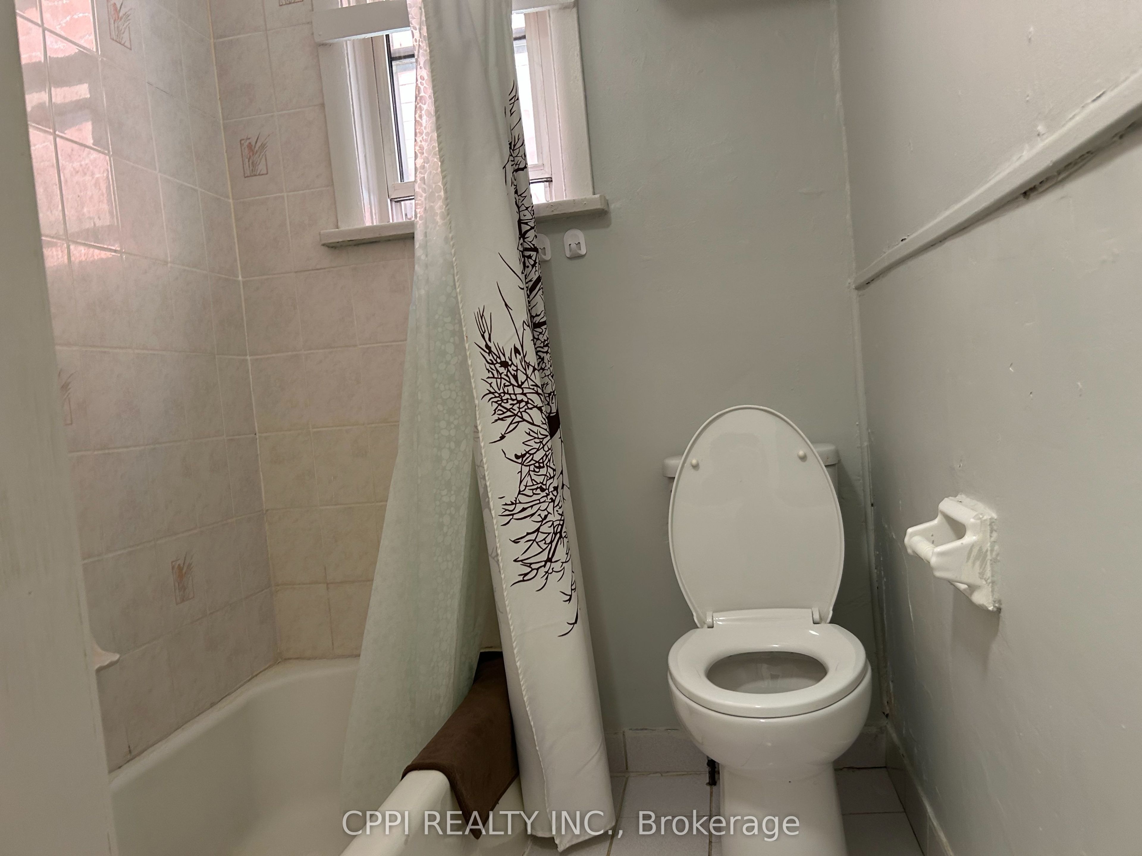106 Old Kingston Road 201 Property Photo 8