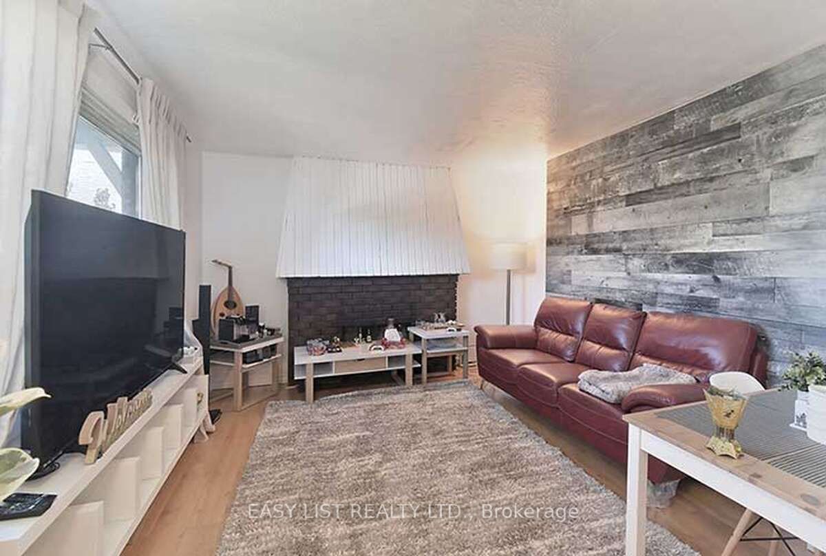 777 Birchmount Road Property Photo 3