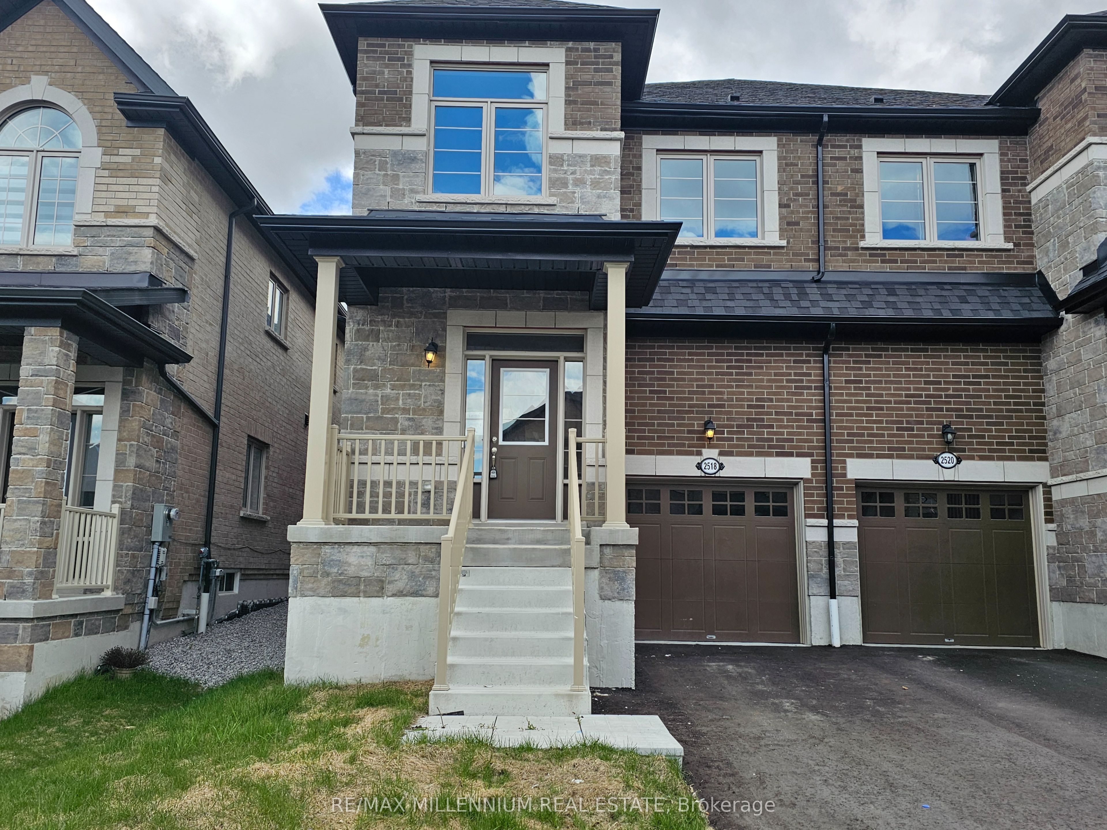 2518 Athena Path Property Photo 1