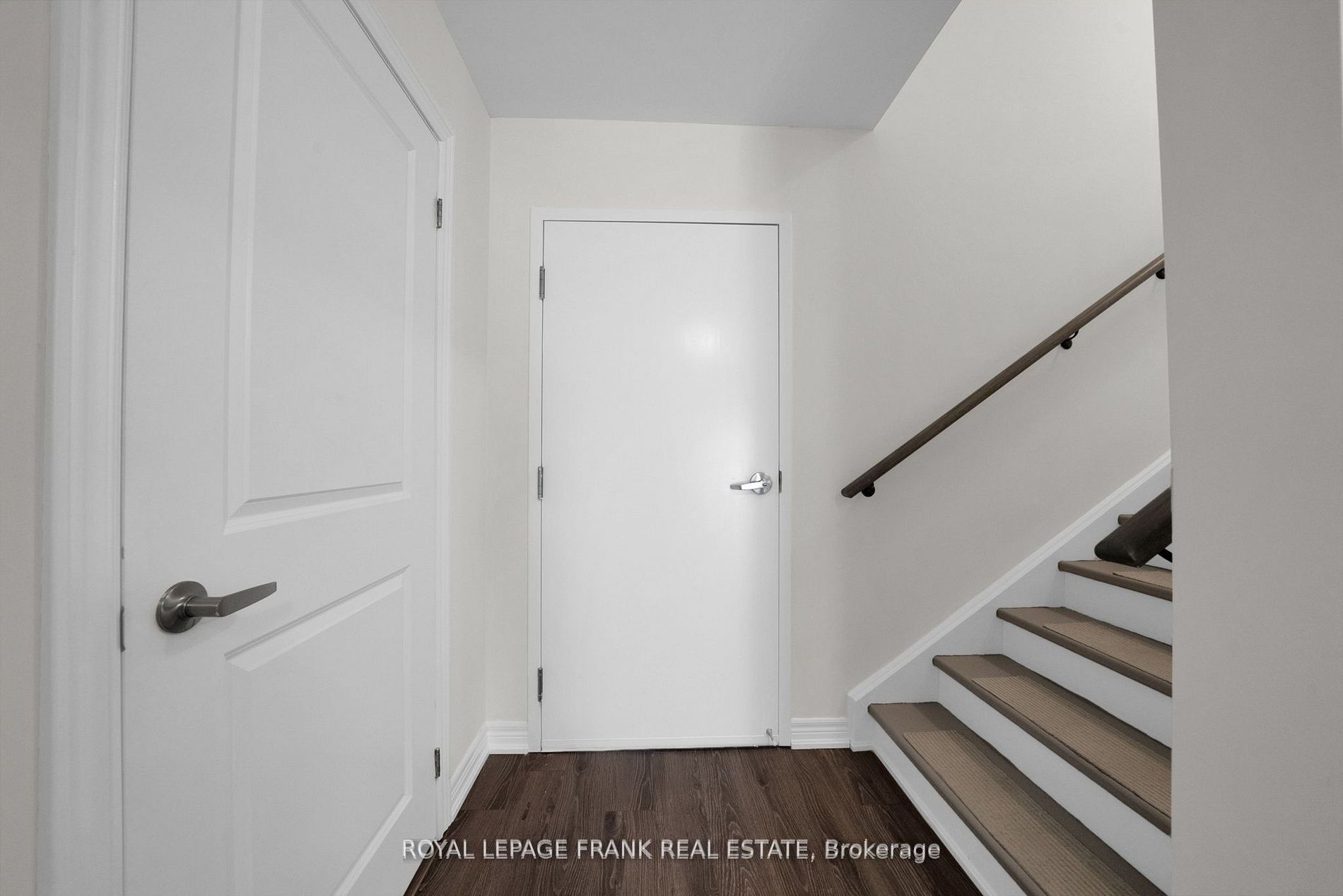 402 Olive Avenue Property Photo 6