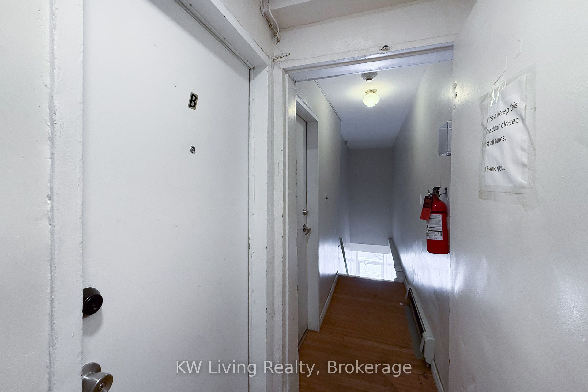 2183 & 2185 Danforth Avenue Property Photo 39