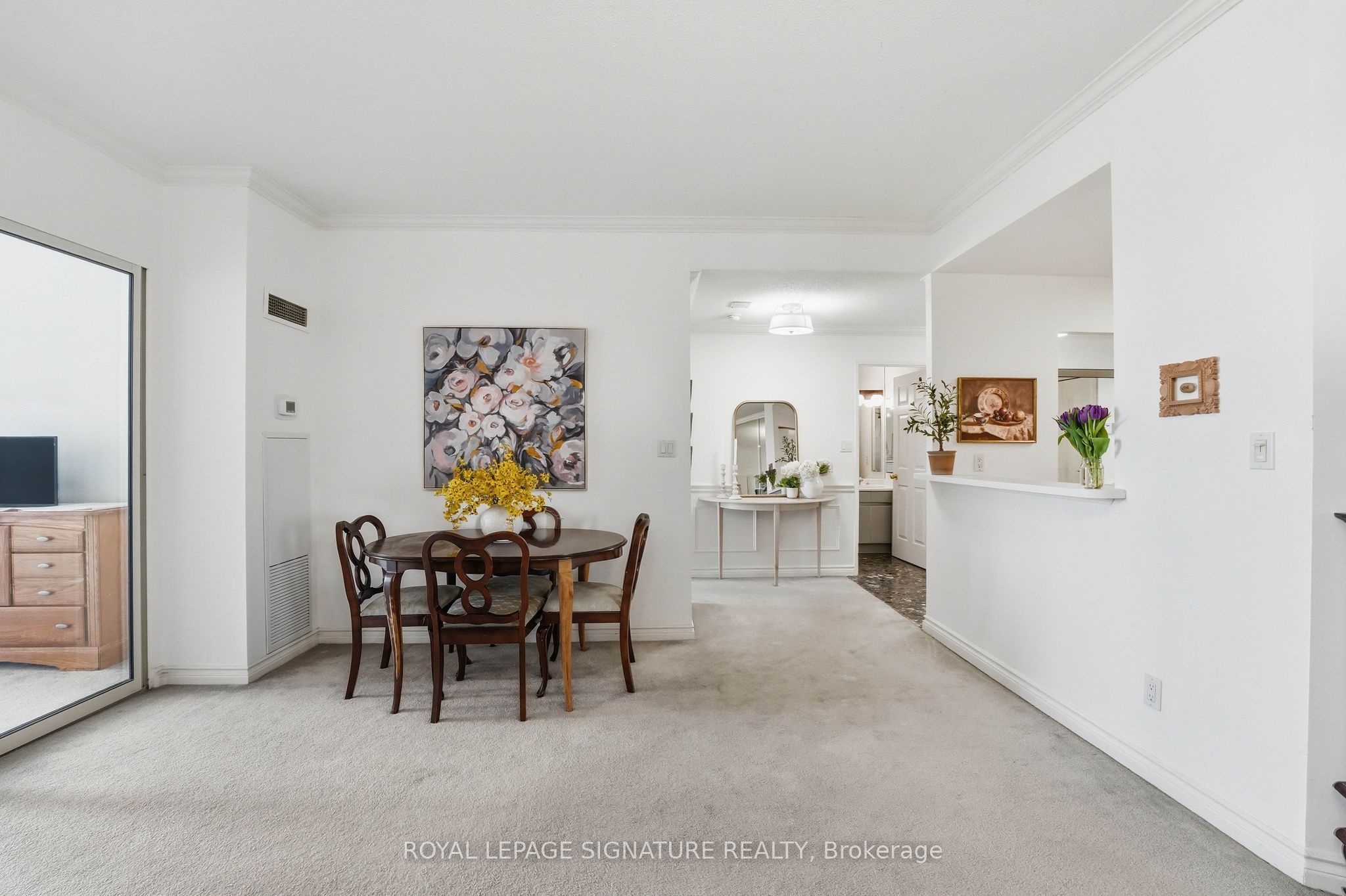 20 Guildwood Parkway Ph1 Property Photo 7