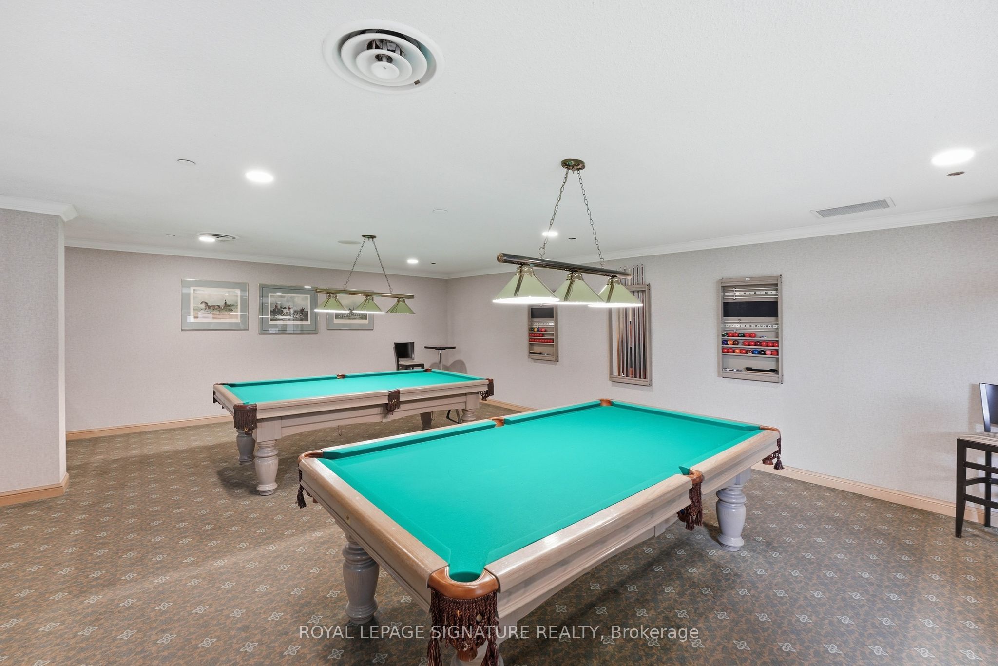 20 Guildwood Parkway Ph1 Property Photo 23