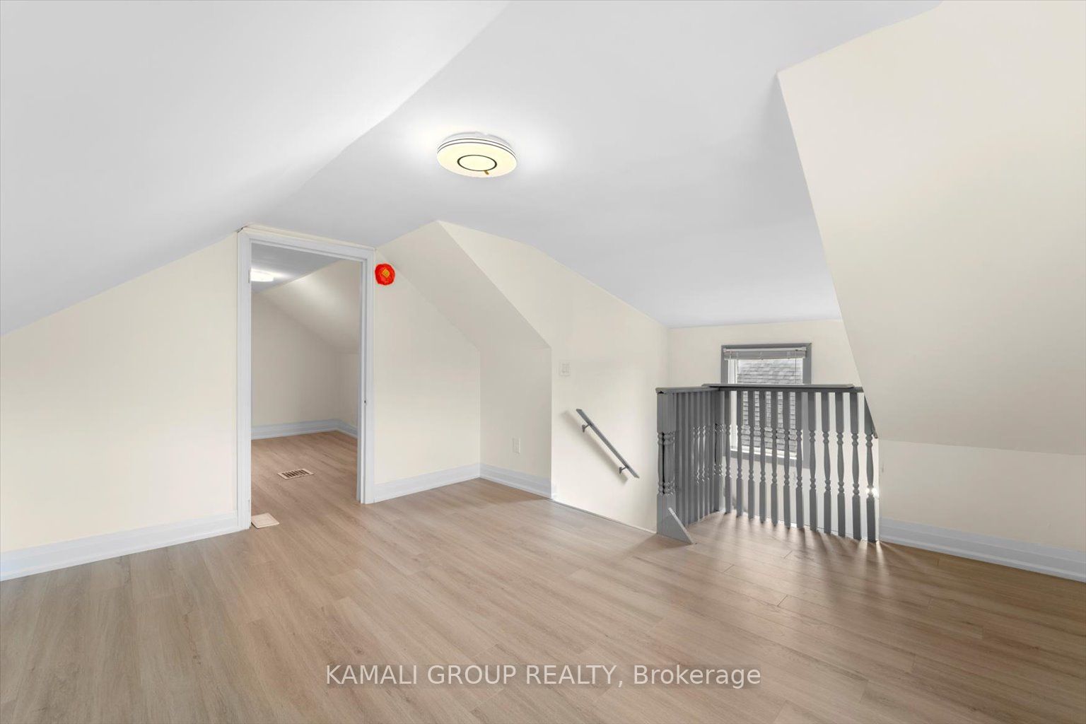 254 Bruce Street Property Photo 25