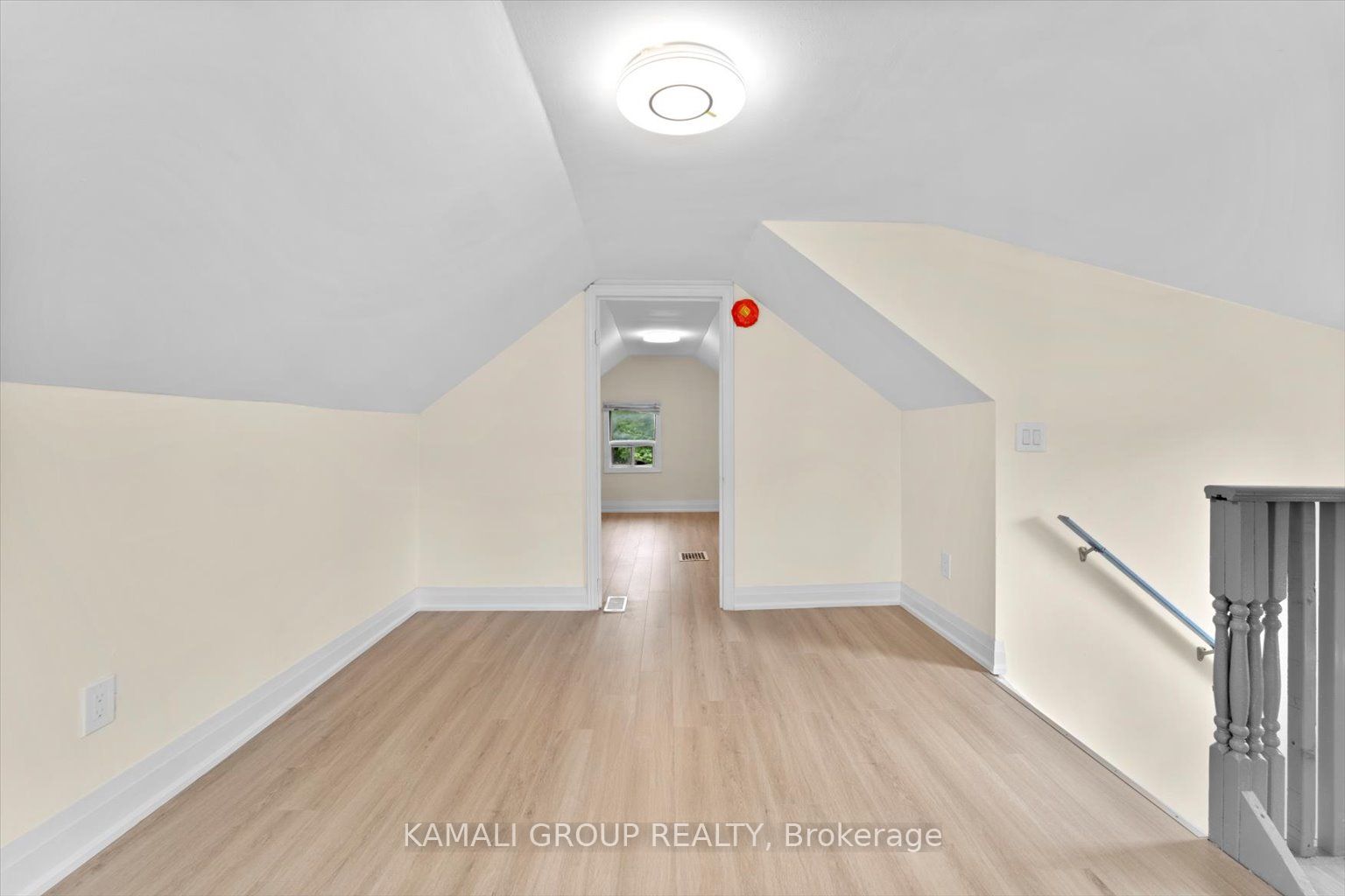 254 Bruce Street Property Photo 27