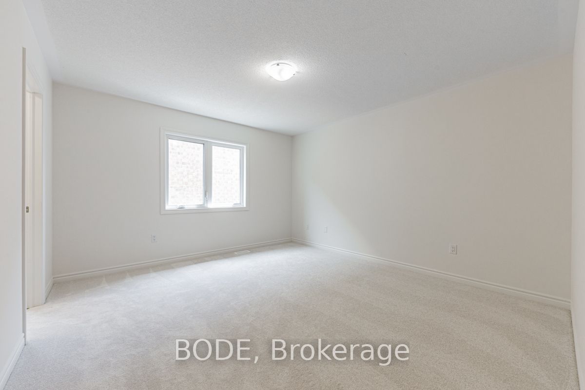 15 Huggins Drive Property Photo 31
