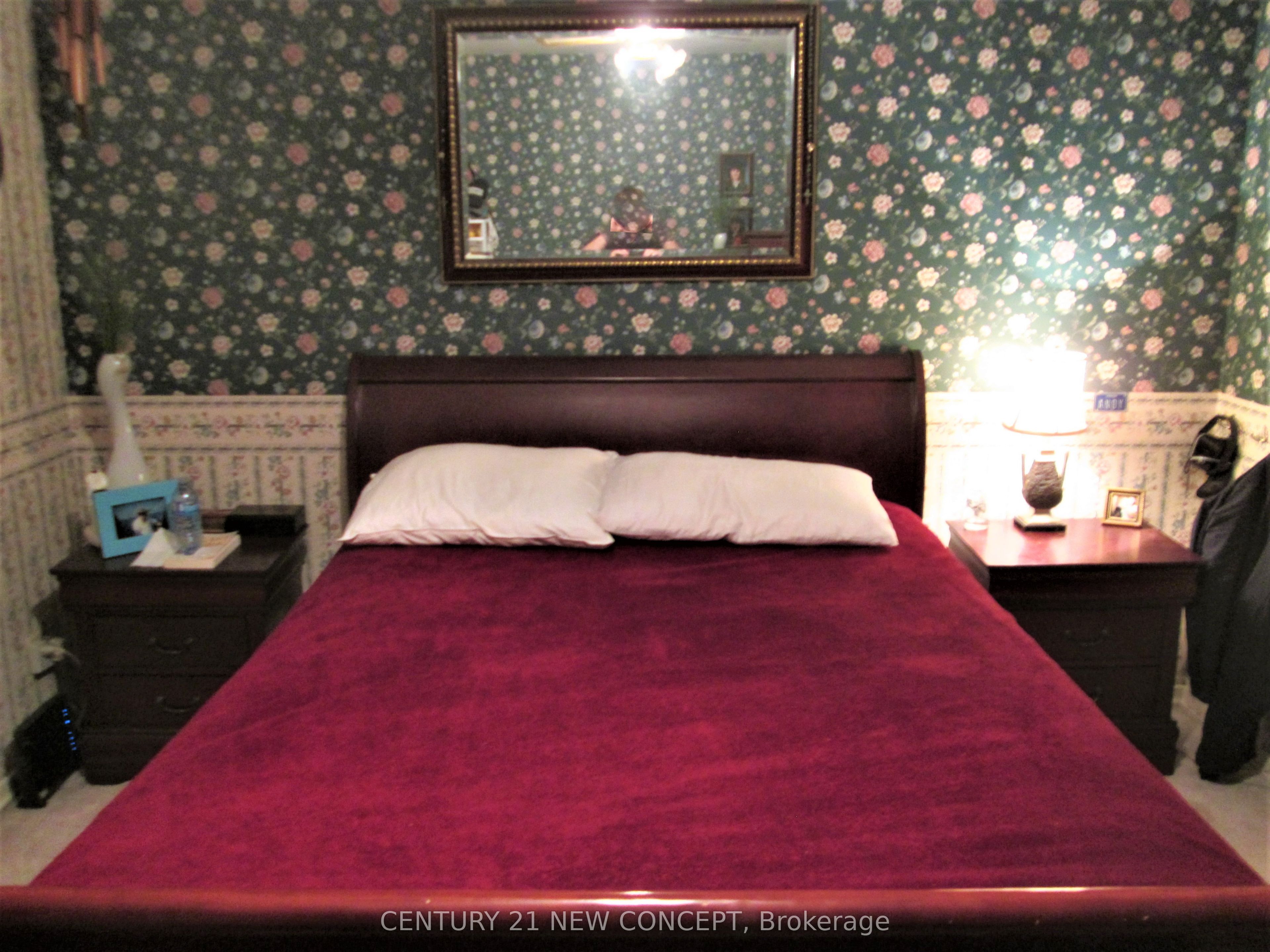 580 Digby Avenue Property Photo 22
