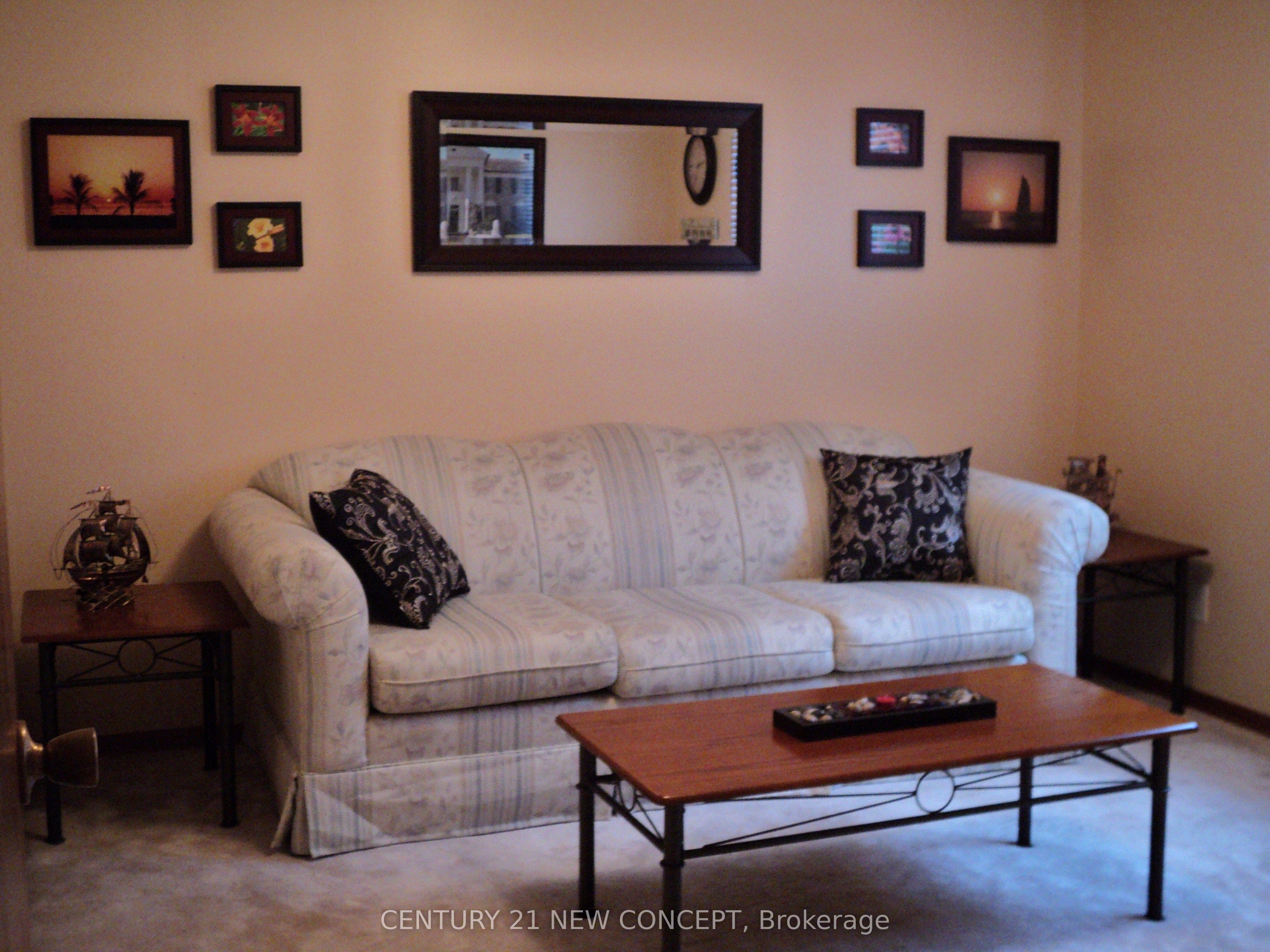 580 Digby Avenue Property Photo 23