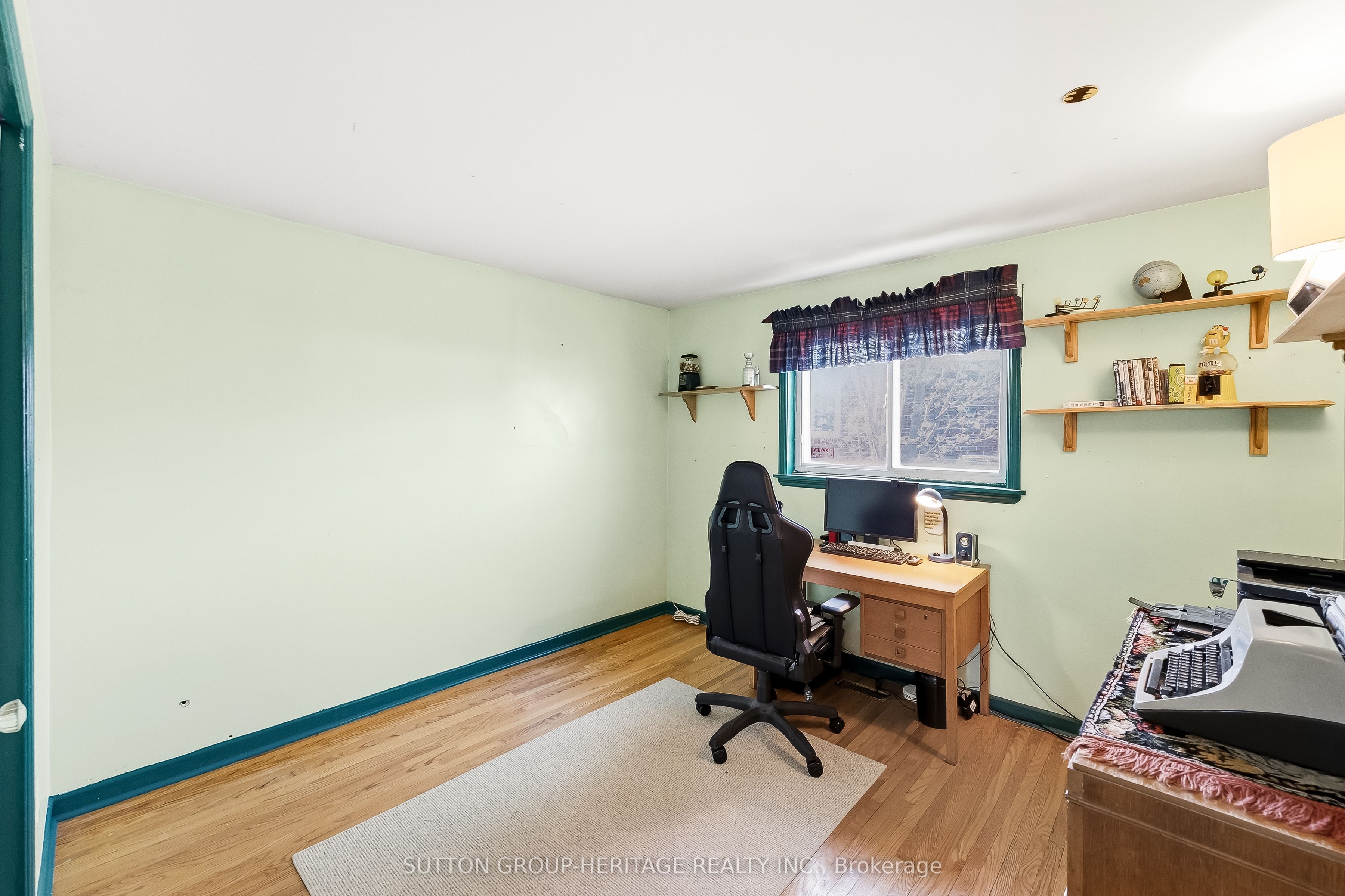 35 Albery Crescent Property Photo 18