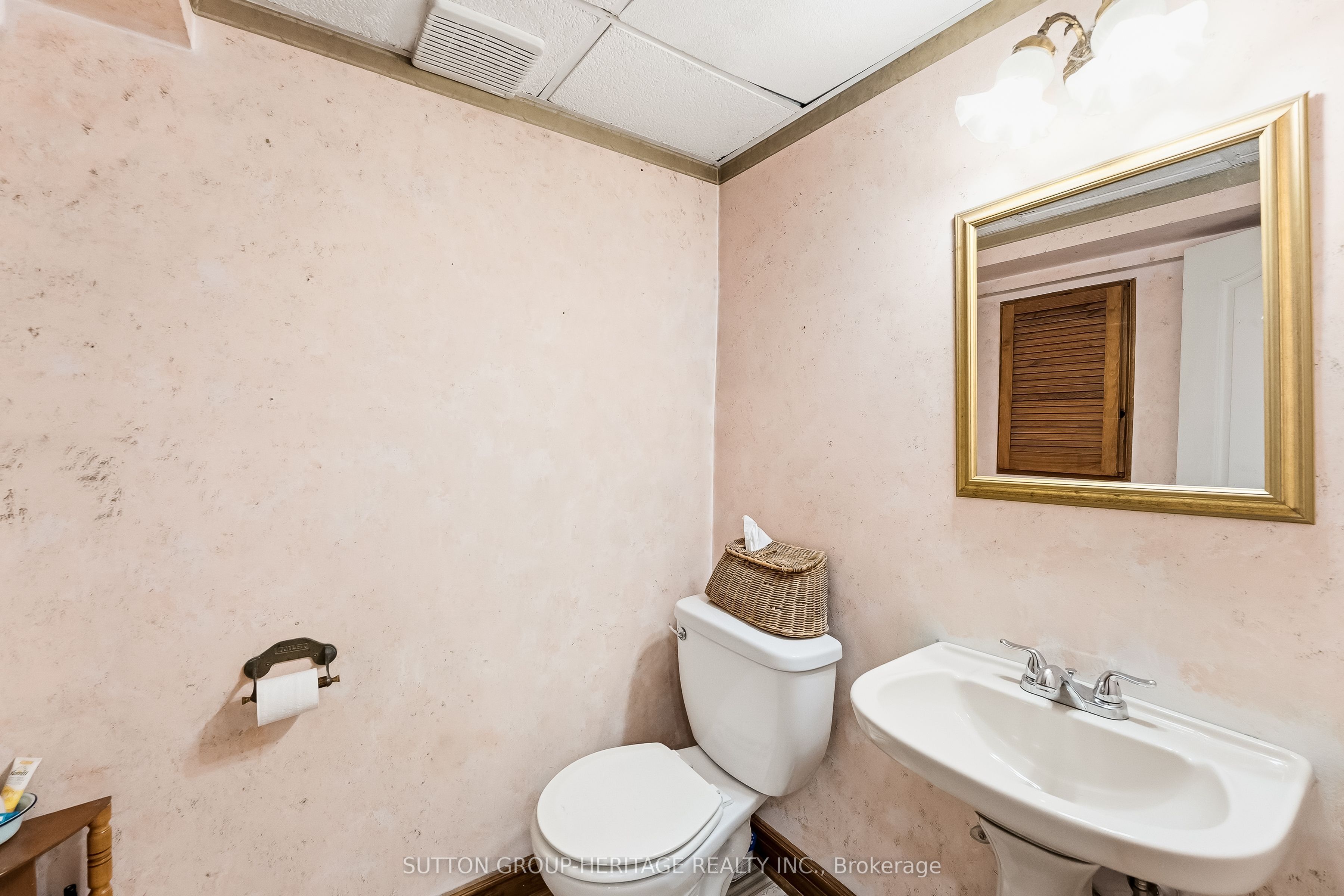 35 Albery Crescent Property Photo 25