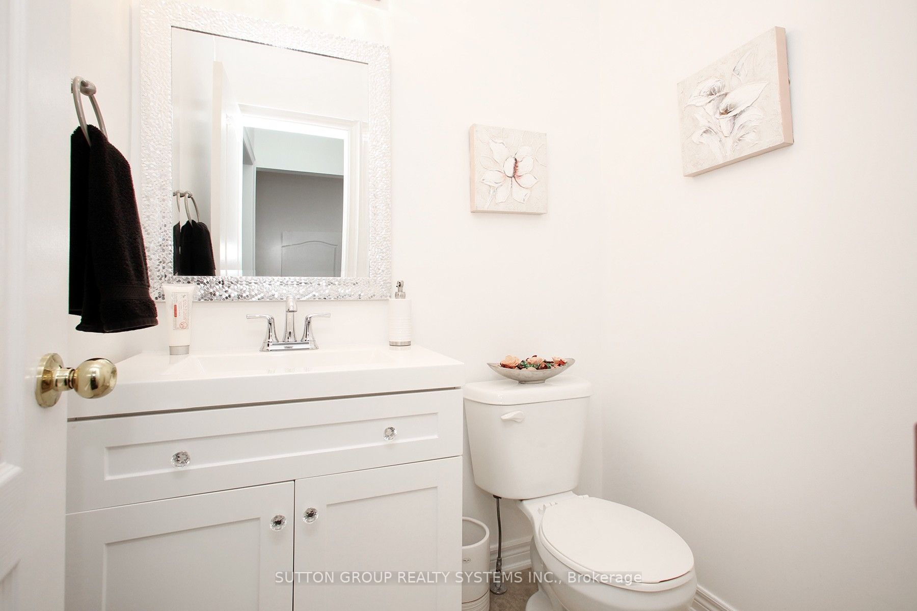41 Martinworth Lane Property Photo 10