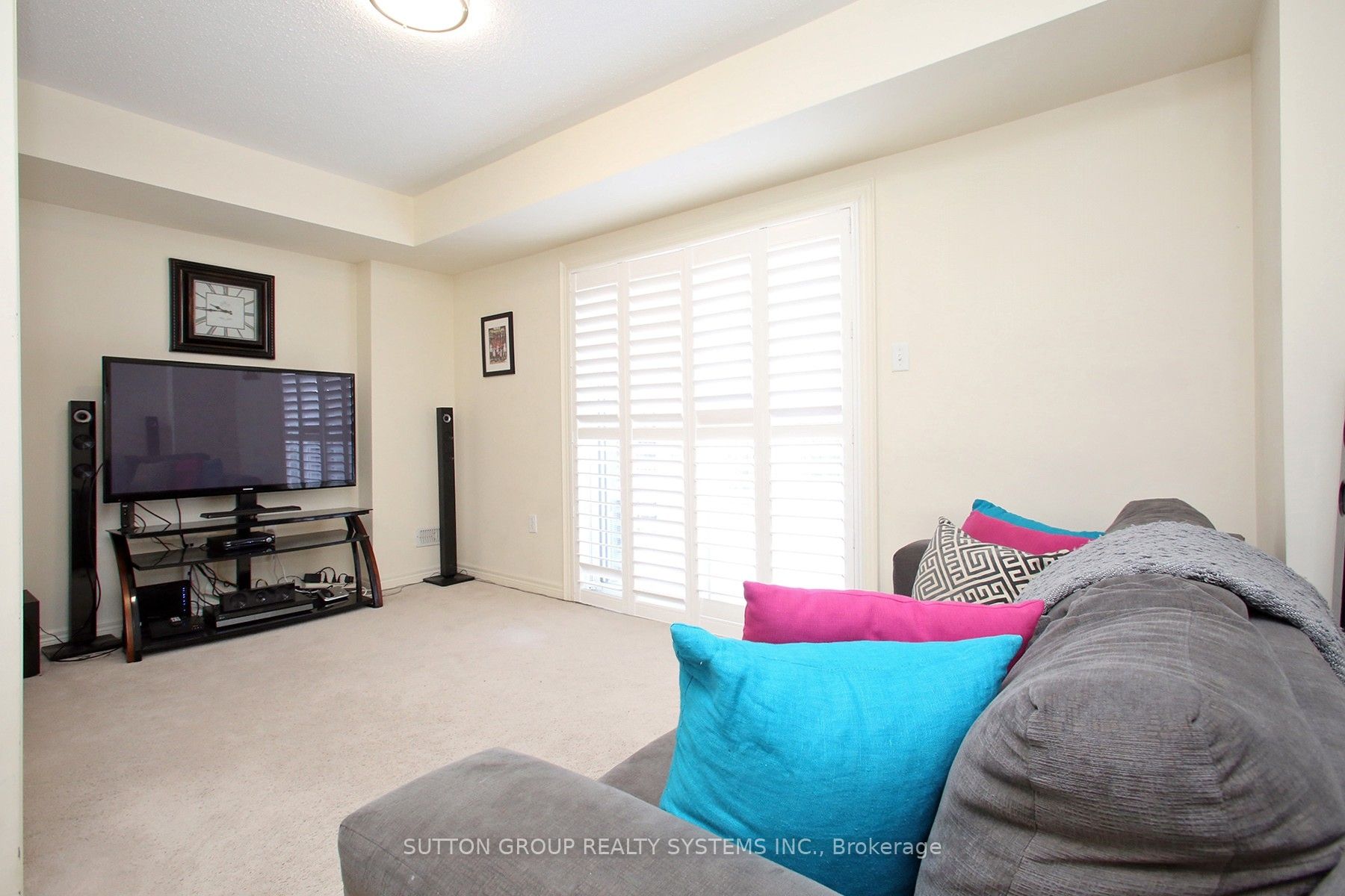 41 Martinworth Lane Property Photo 17